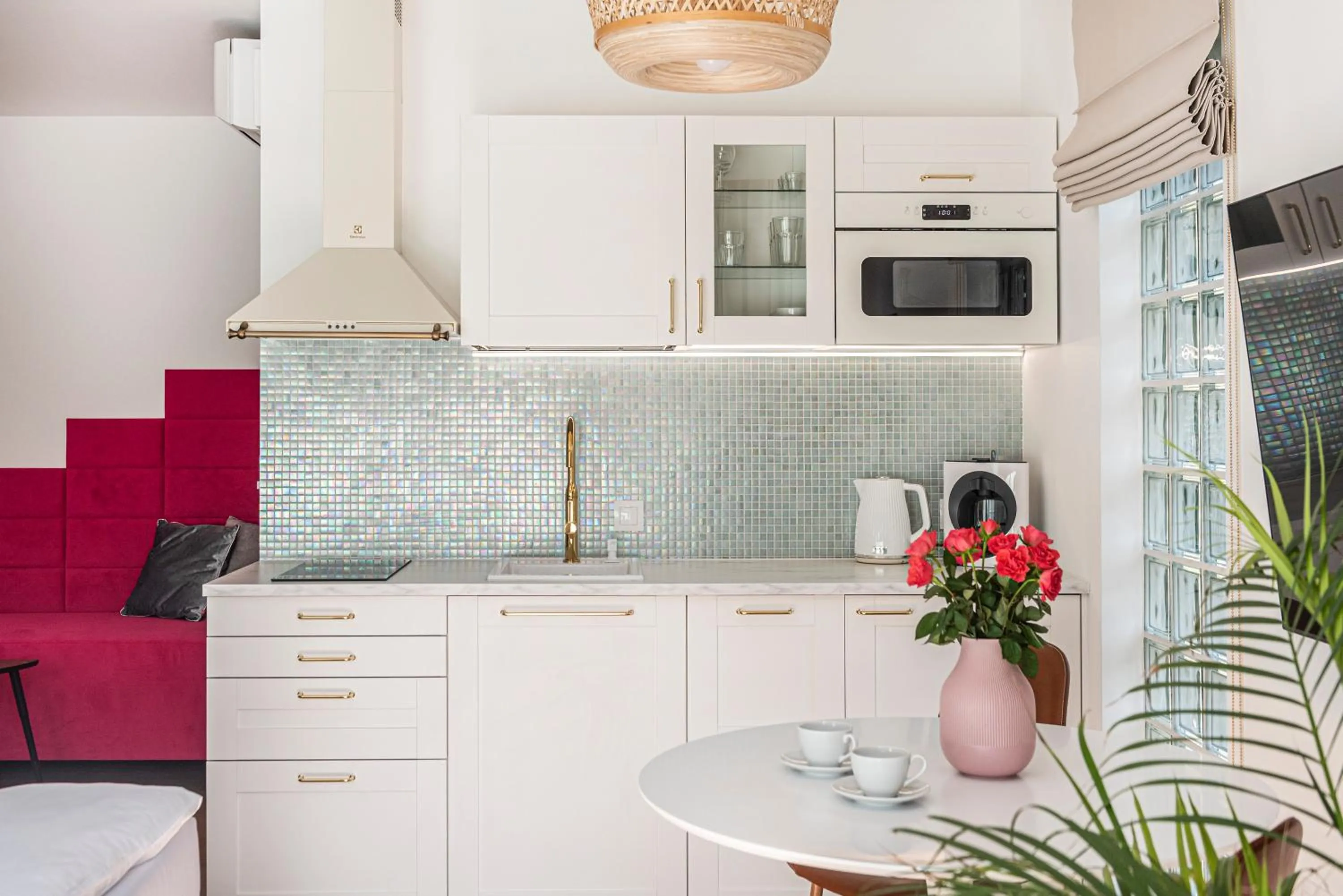 Kitchen or kitchenette in Lapwing Residence Sopot