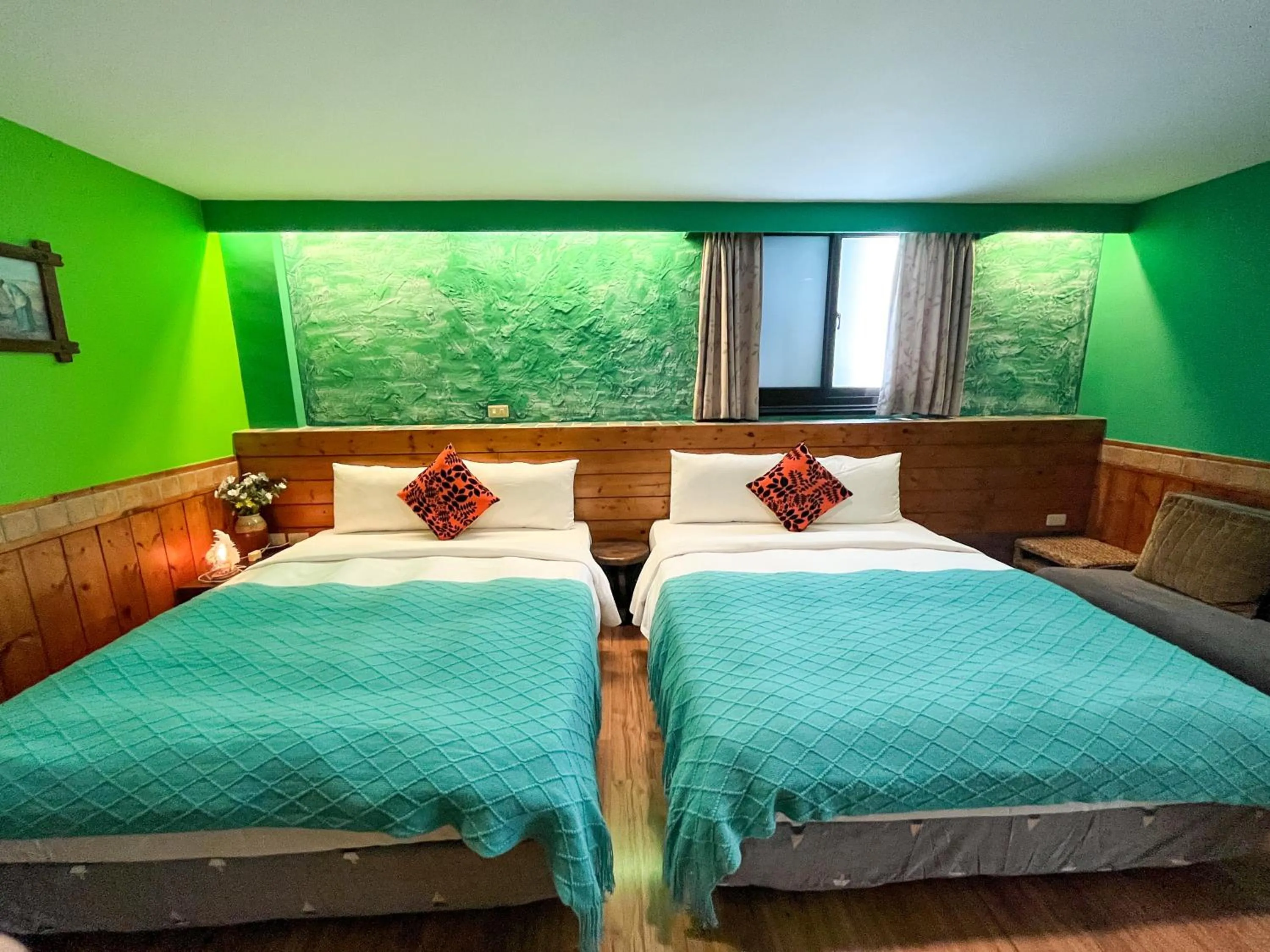 Photo of the whole room, Bed in Tz Shin Resort Hostel