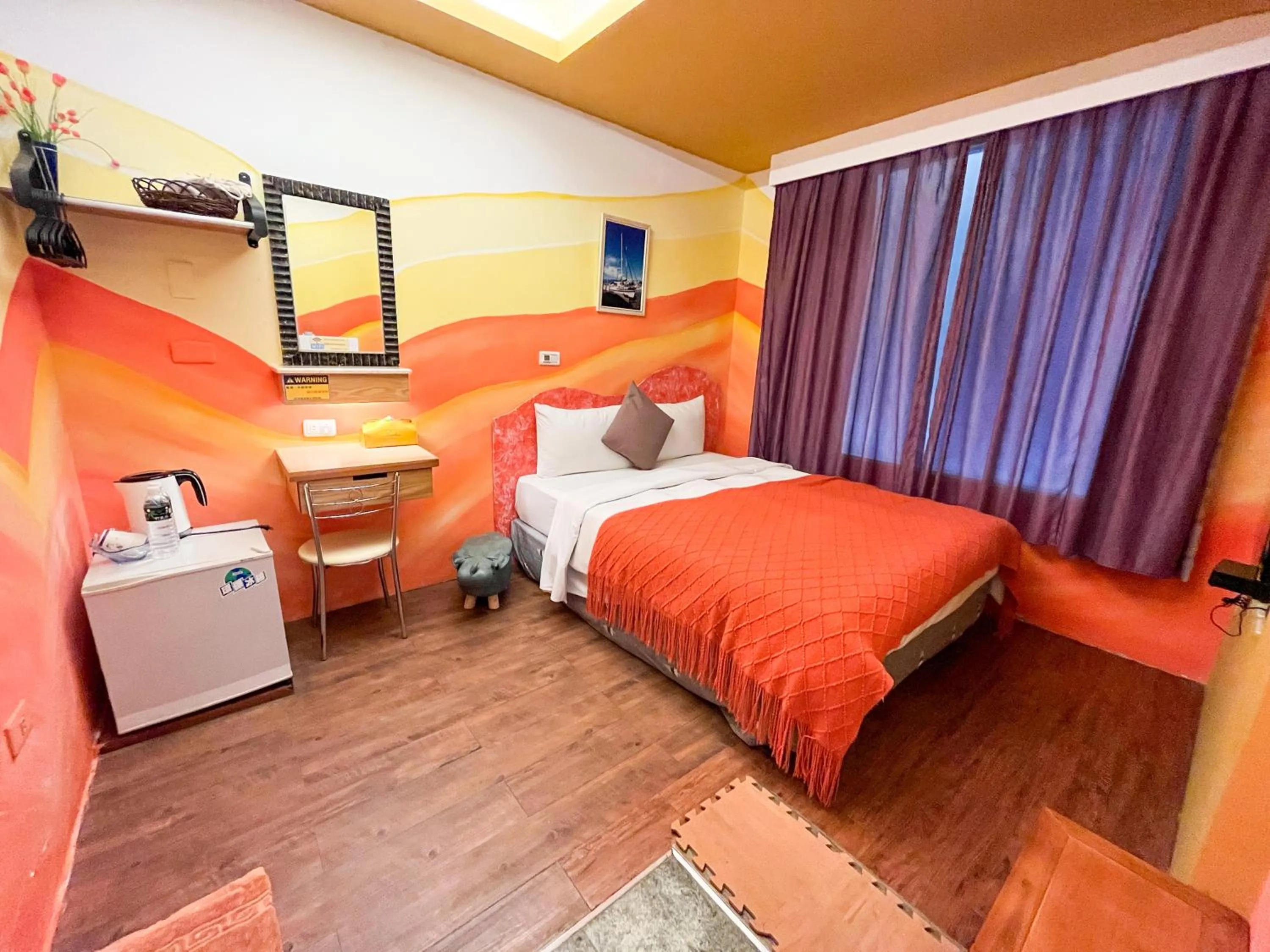 Photo of the whole room, Bed in Tz Shin Resort Hostel