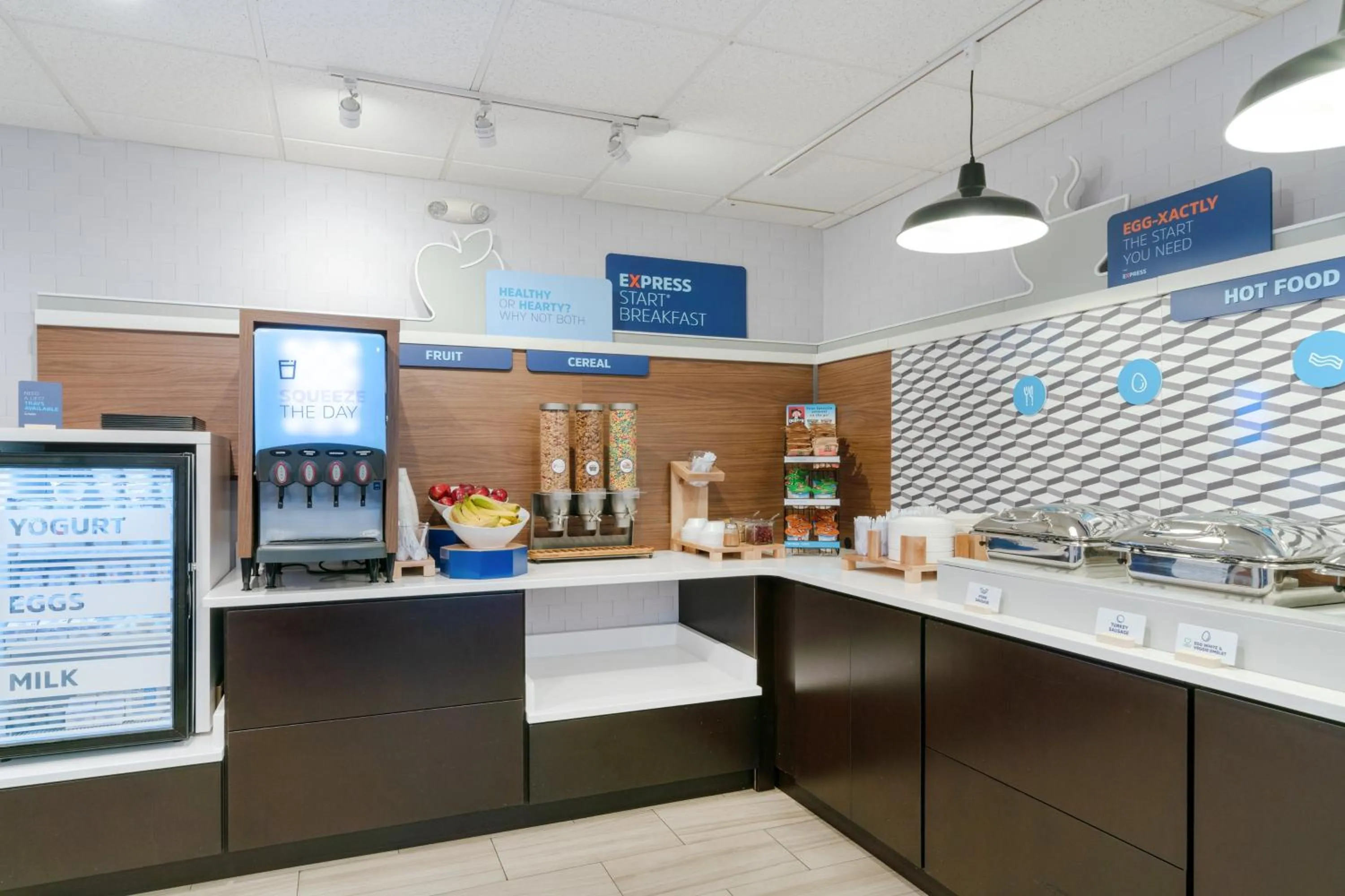 Breakfast in Holiday Inn Express Prince Frederick by IHG