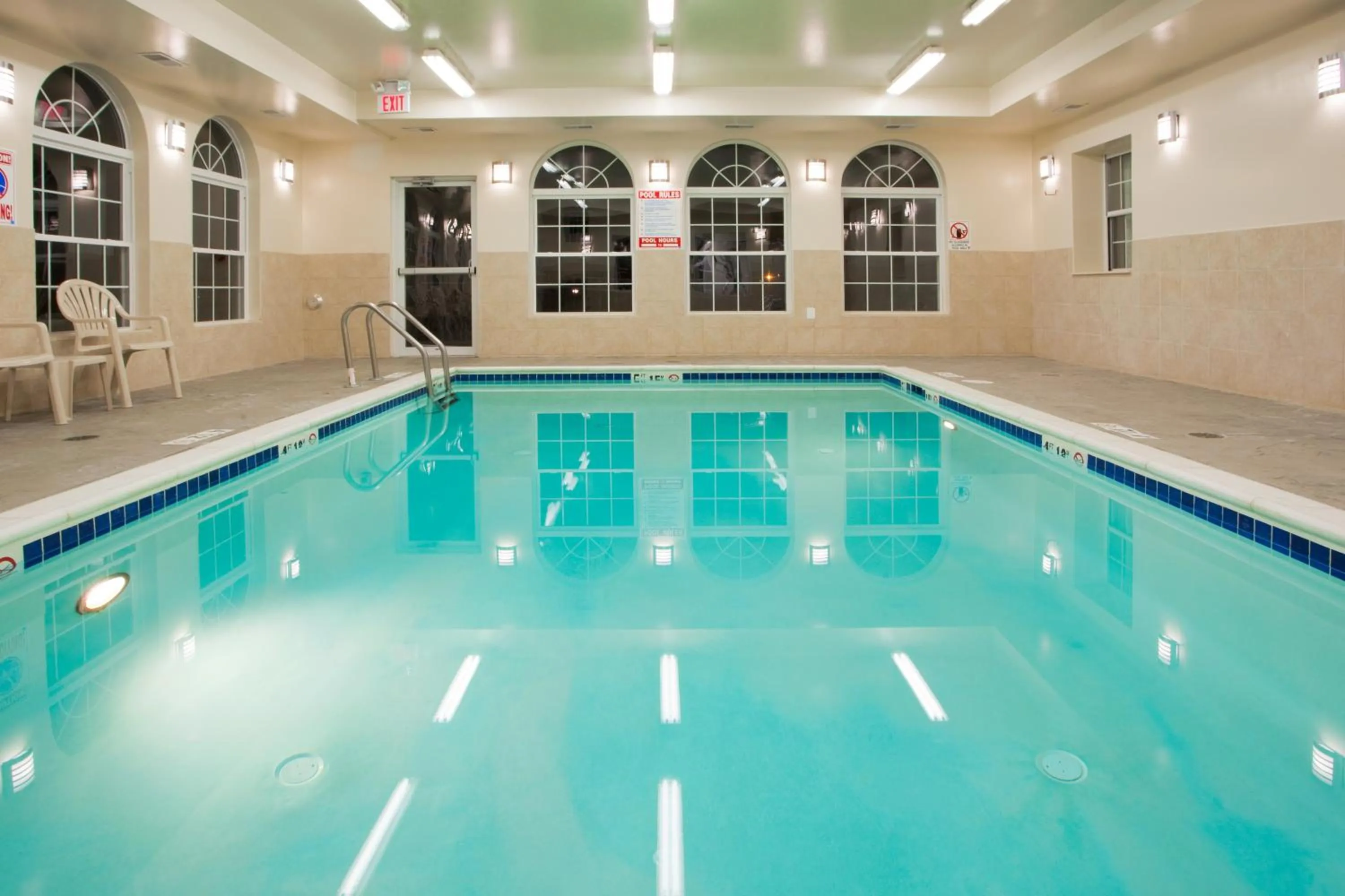 Swimming pool in Holiday Inn Express Prince Frederick by IHG