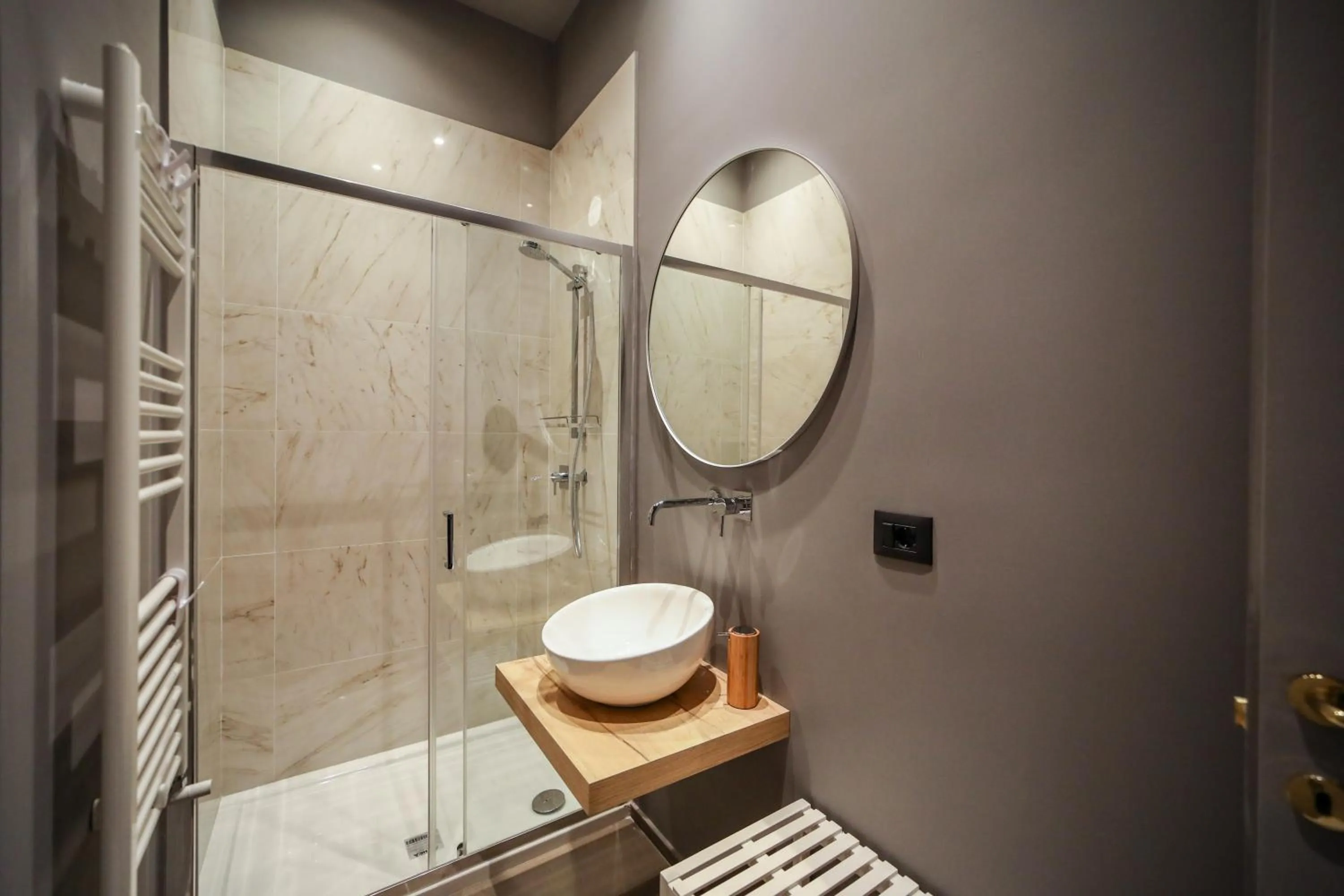 Bathroom in Materdays 24