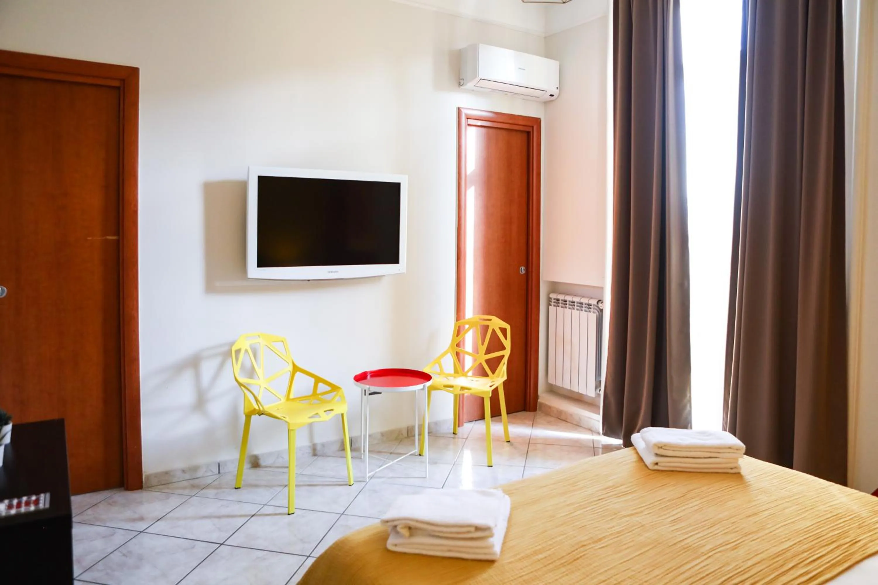 TV and multimedia, Bed in Materdays 24