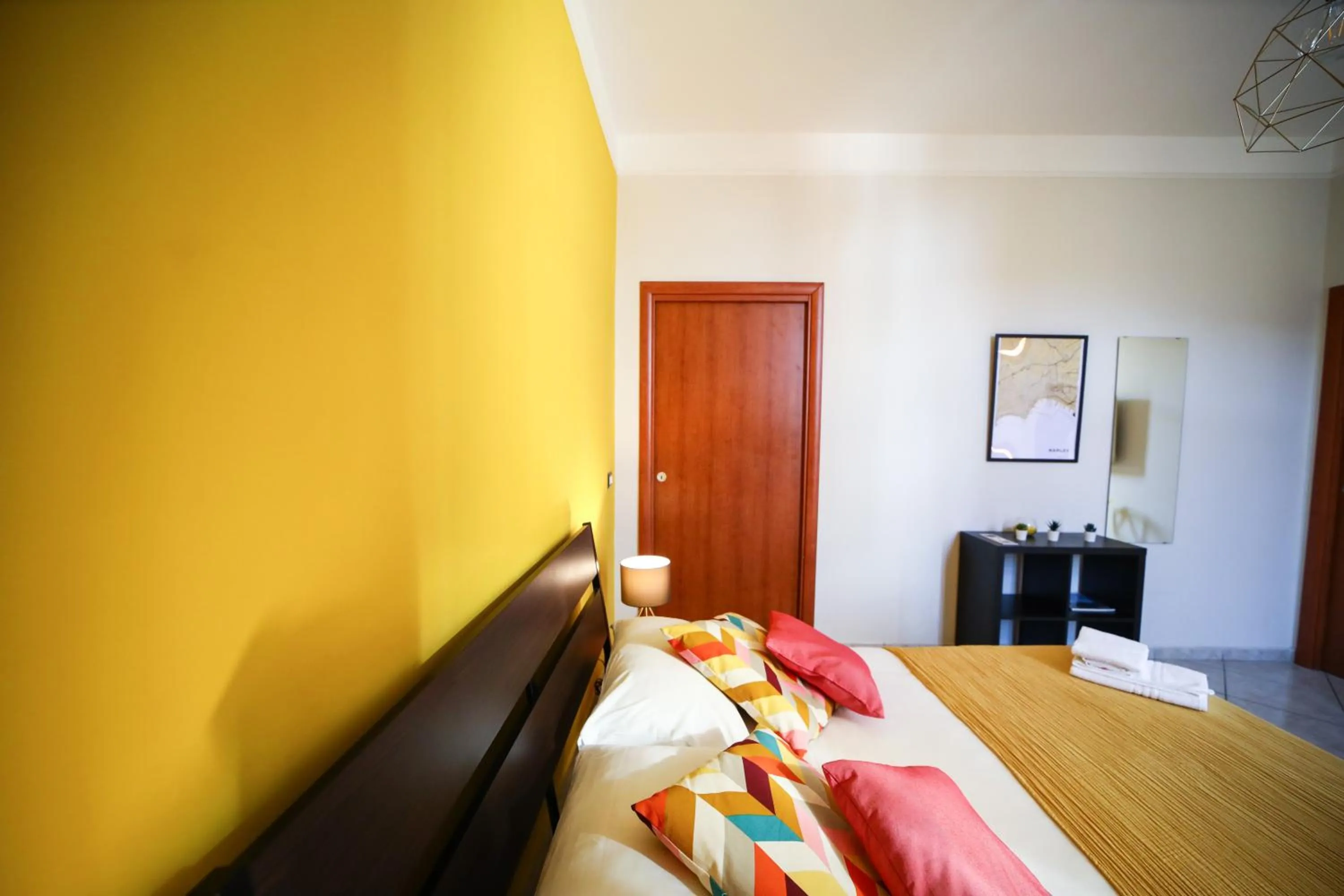 Photo of the whole room, Bed in Materdays 24