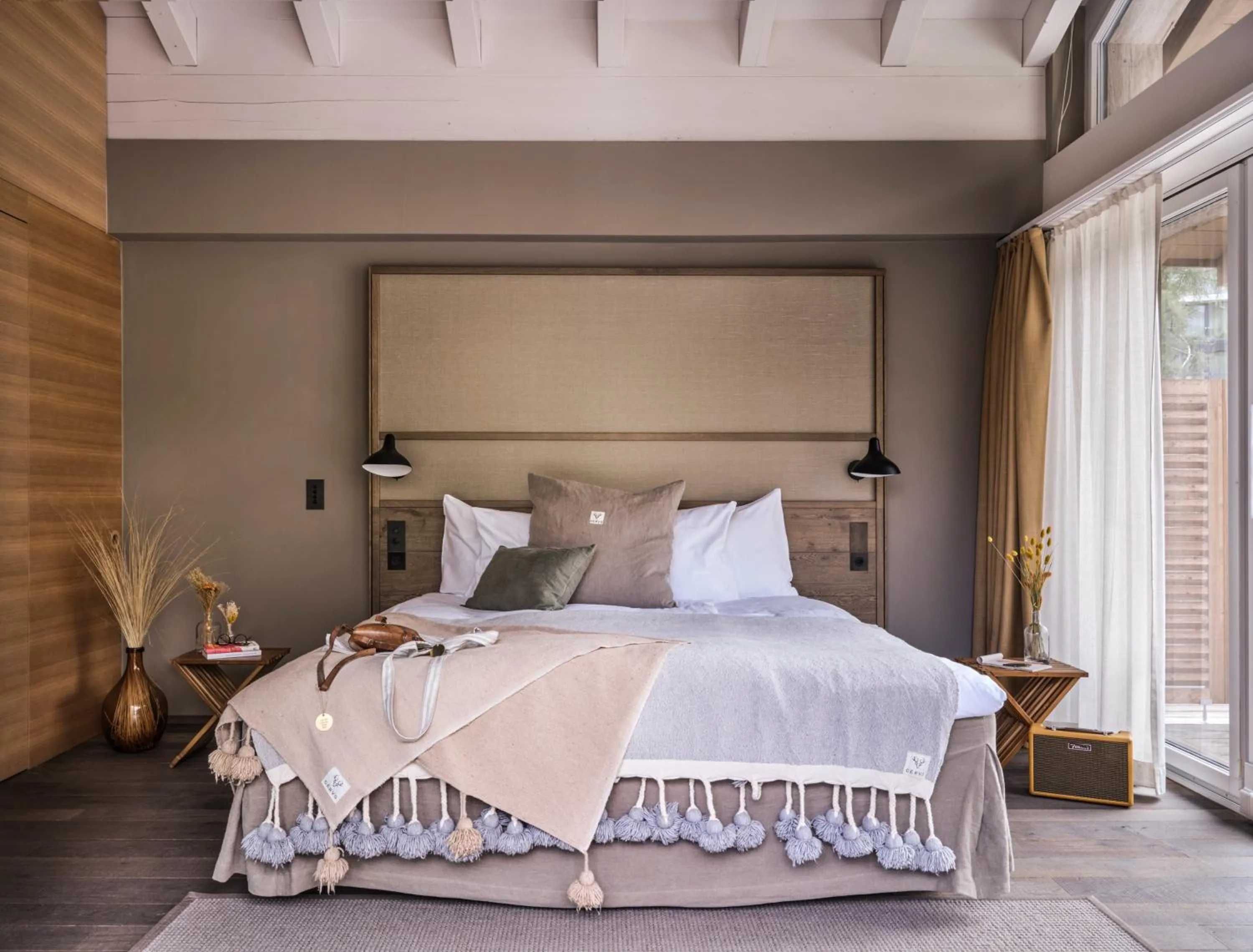 Bedroom, Bed in CERVO Mountain Resort