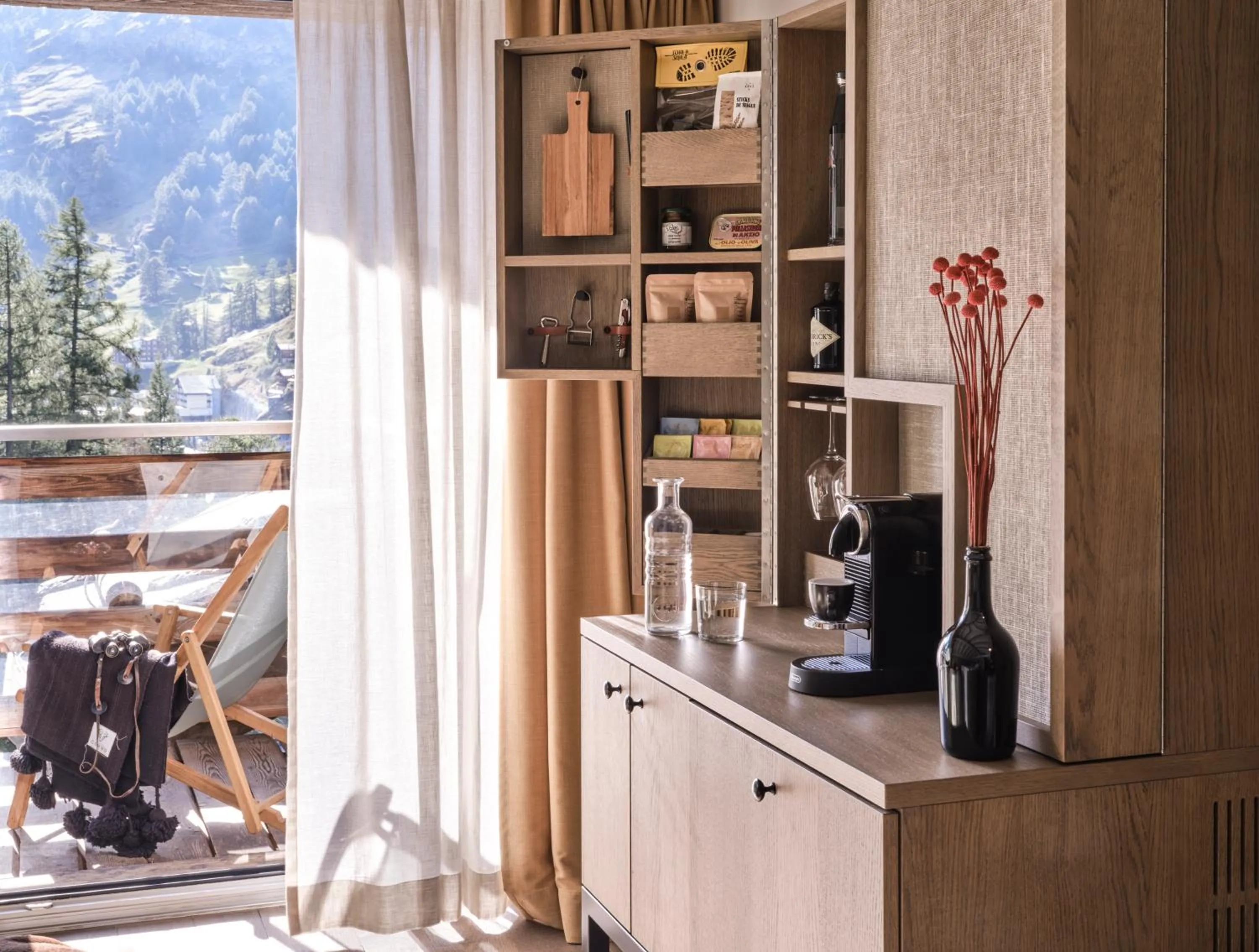 oven in CERVO Mountain Resort