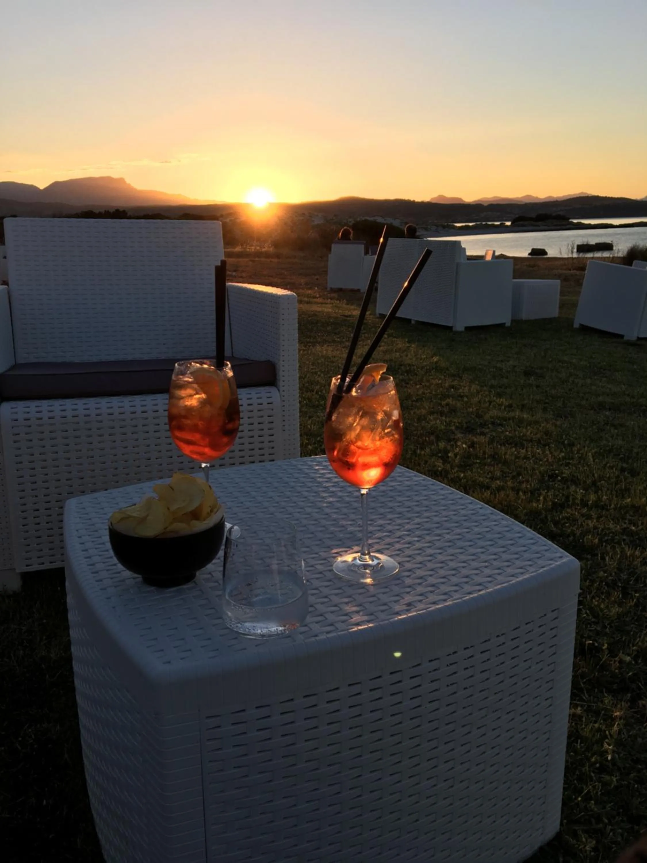 Restaurant/places to eat in Suite cucinino, bagno, ingresso indipendente in" Villa VìVì"