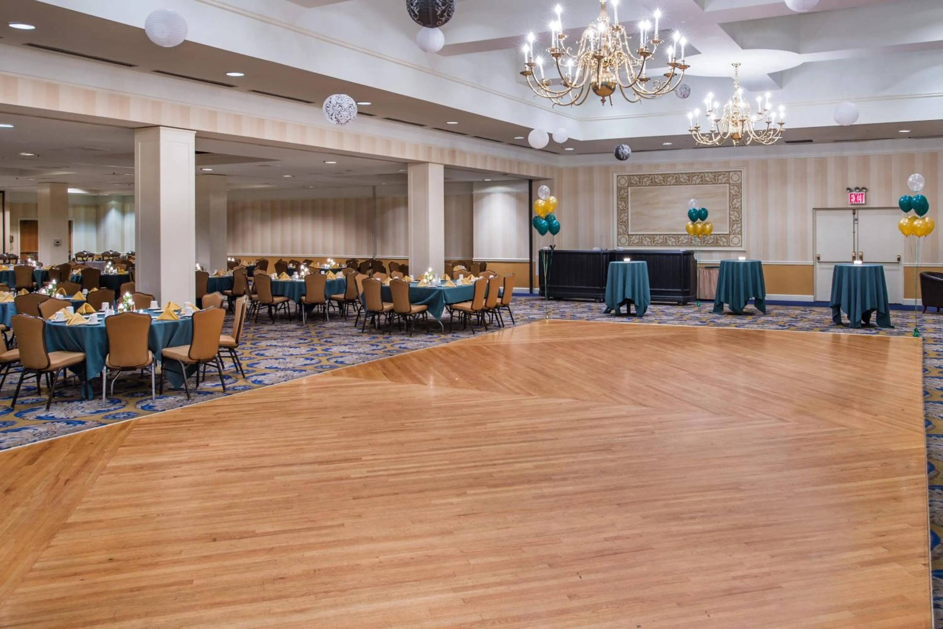 Banquet/Function facilities in Holiday Inn & Suites Pittsfield-Berkshires by IHG
