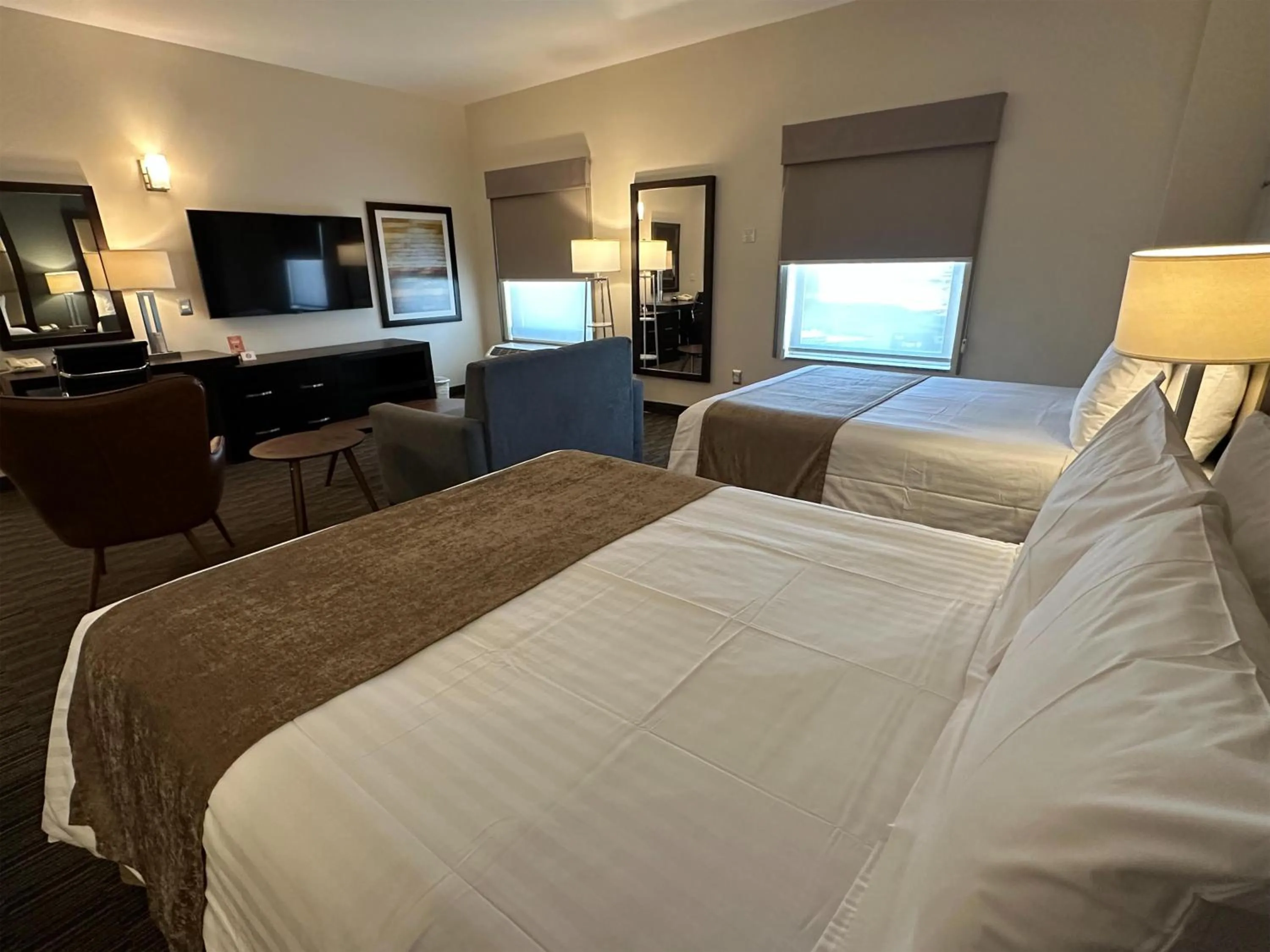 Photo of the whole room, Bed in Best Western Plus Chihuahua Juventud