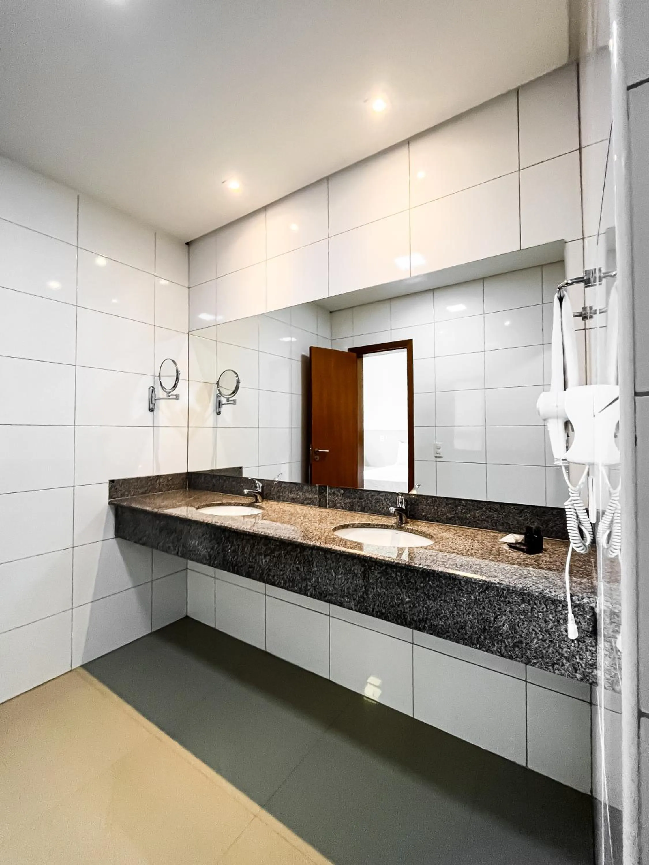 Bathroom in Liguori Hotel