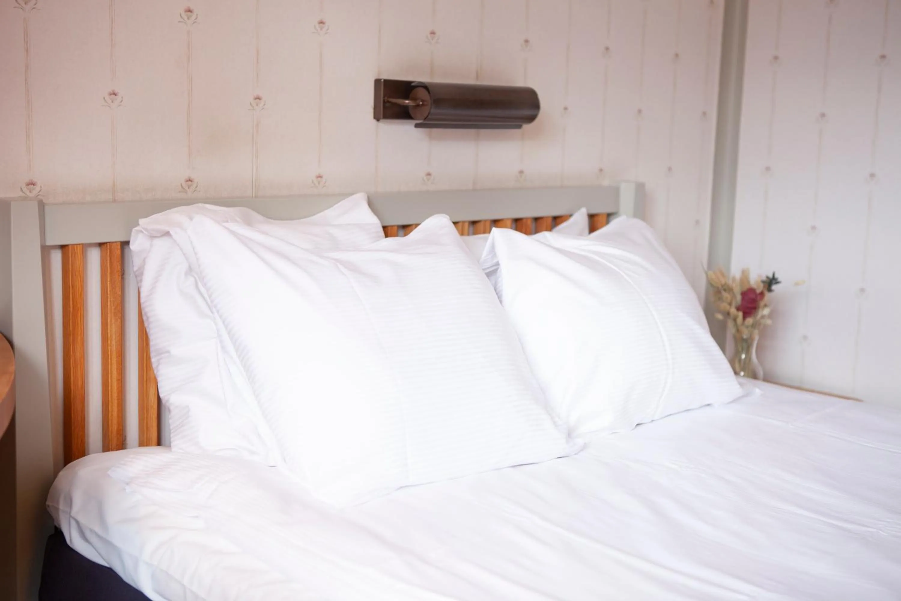 Property building, Bed in STF Hotel Zinkensdamm