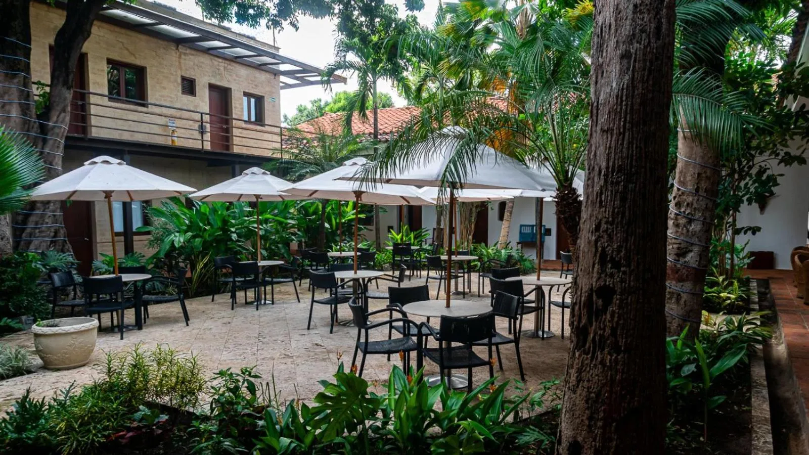 Property building in Hotel San German