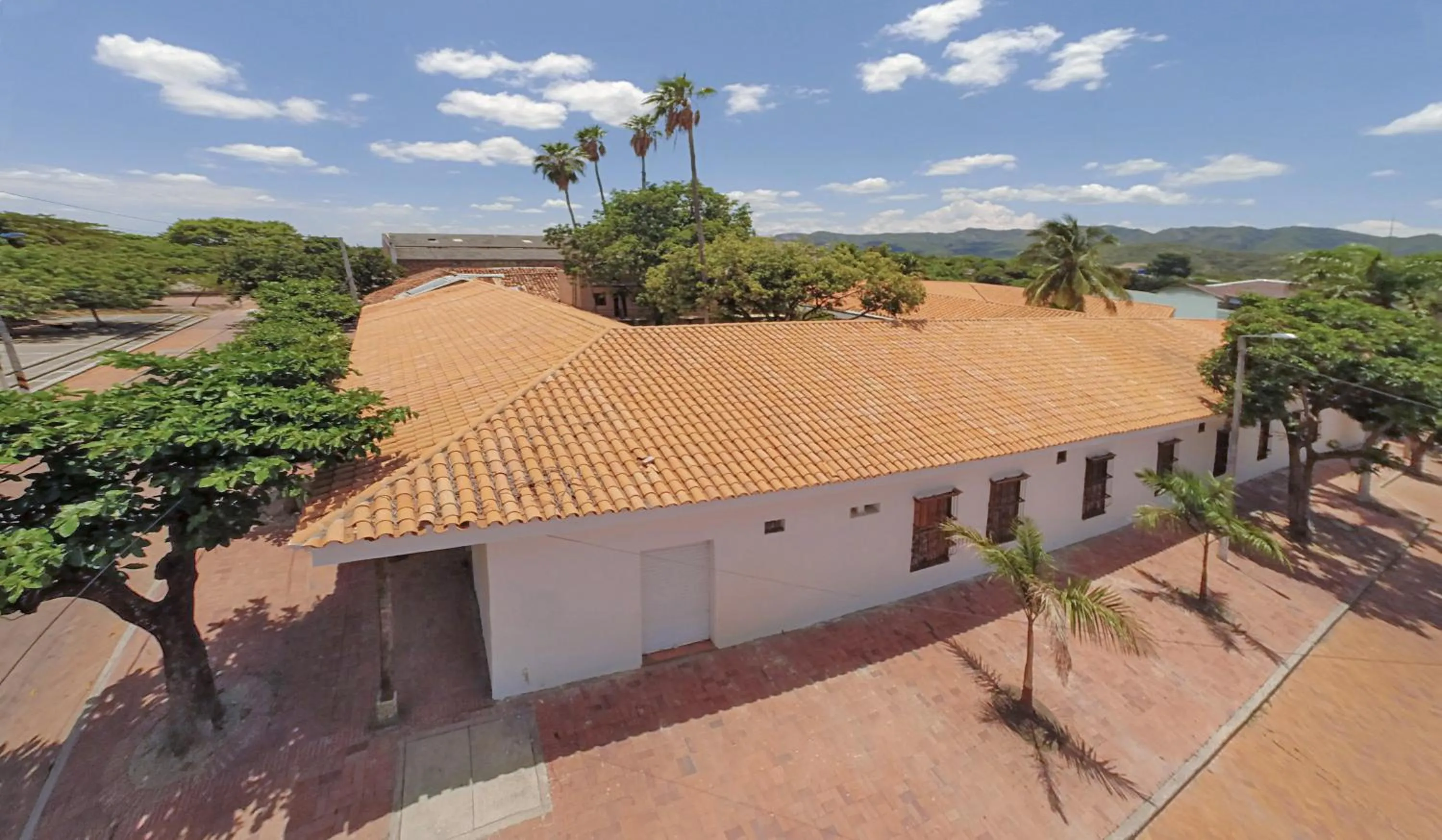 Facade/entrance in Hotel San German