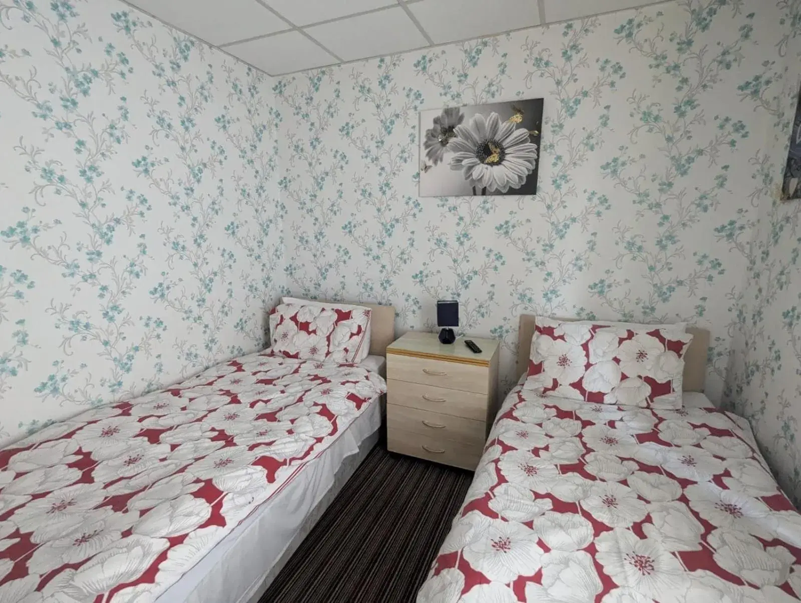 Standard Twin Room in OYO Wynnstay Hotel Standard Twin Room in OYO Wynnstay Hotel