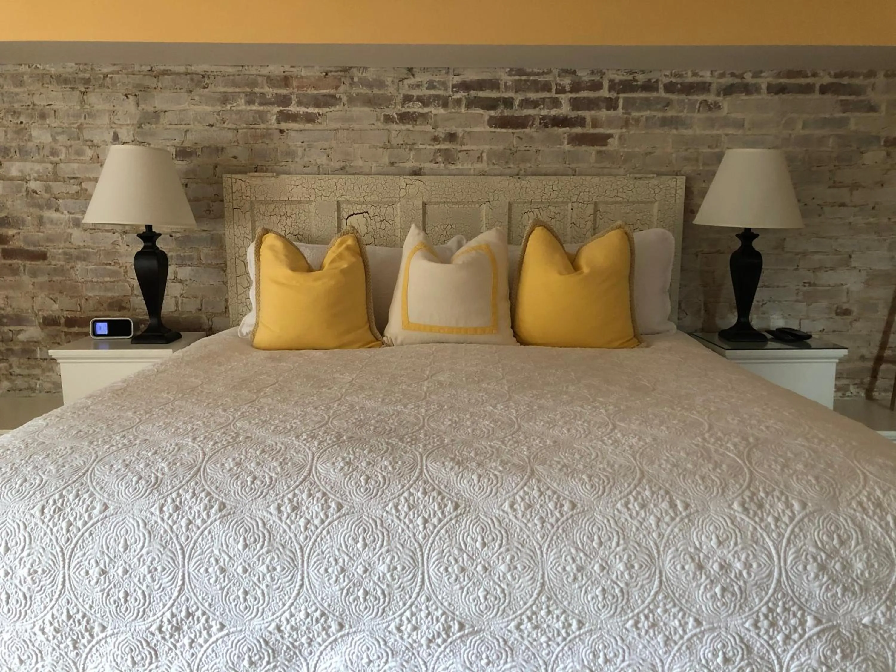 Bed in Suites at 249