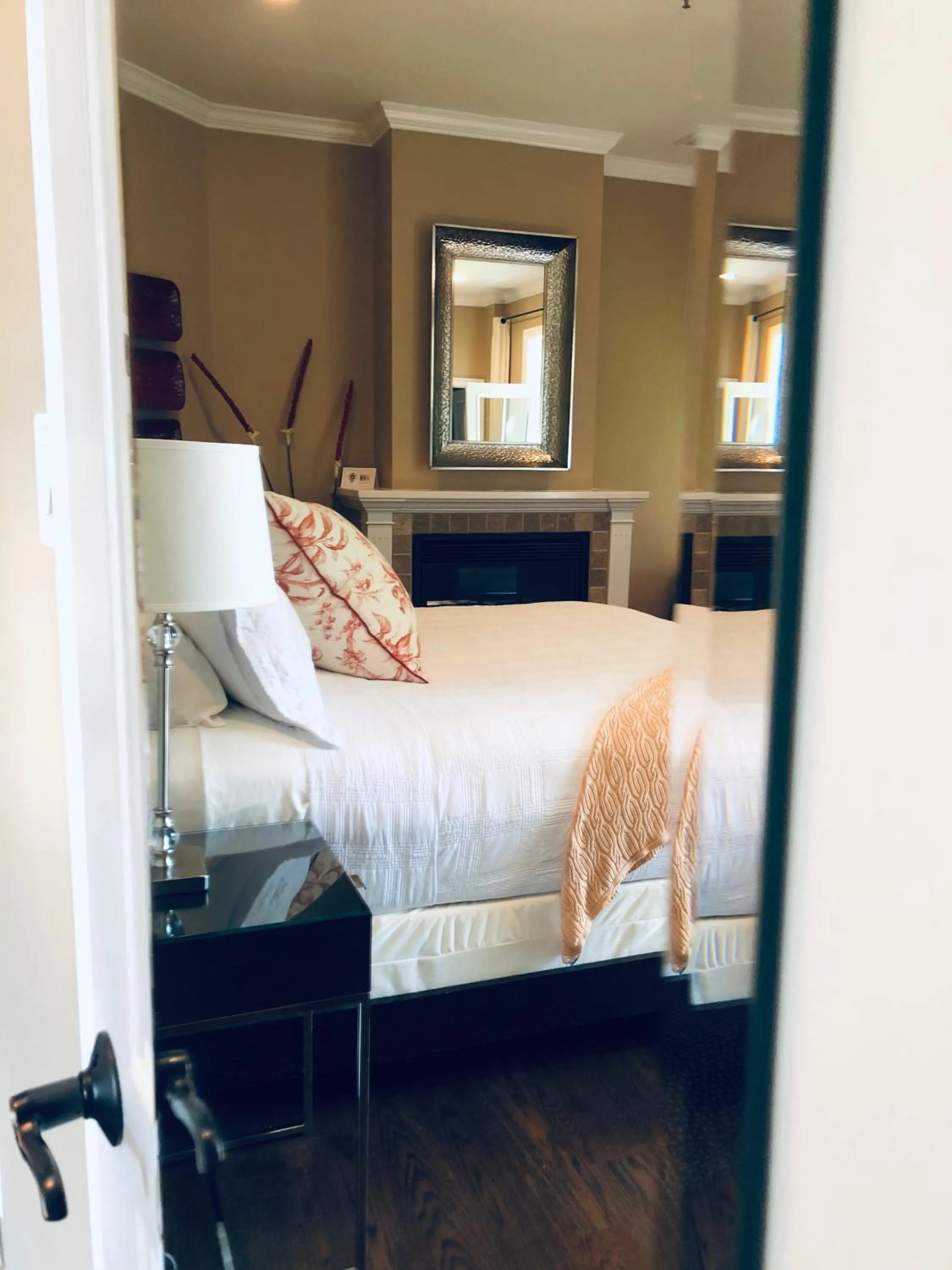 Bed in Suites at 249