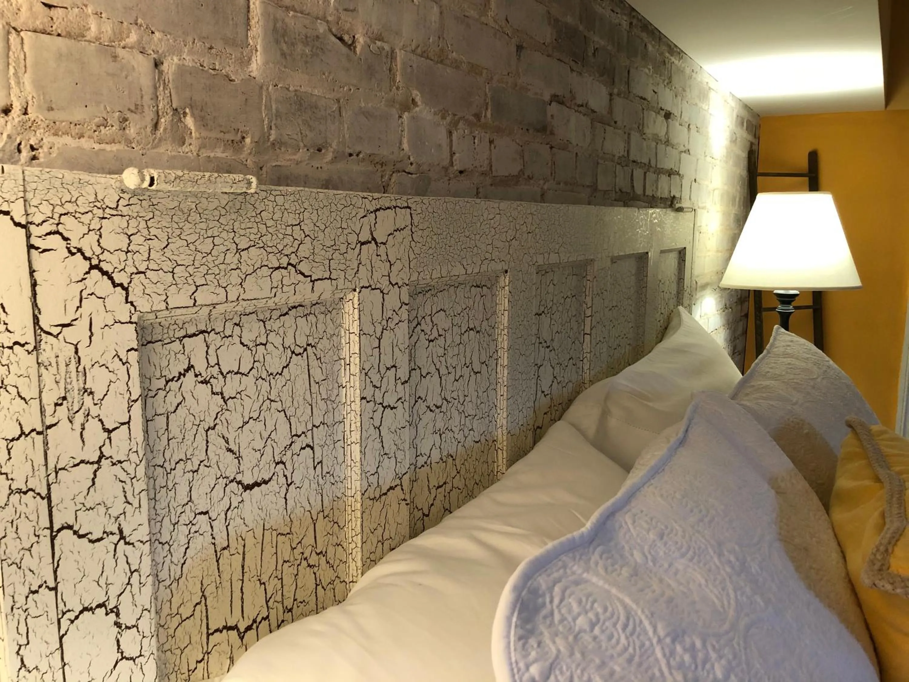 Bed in Suites at 249