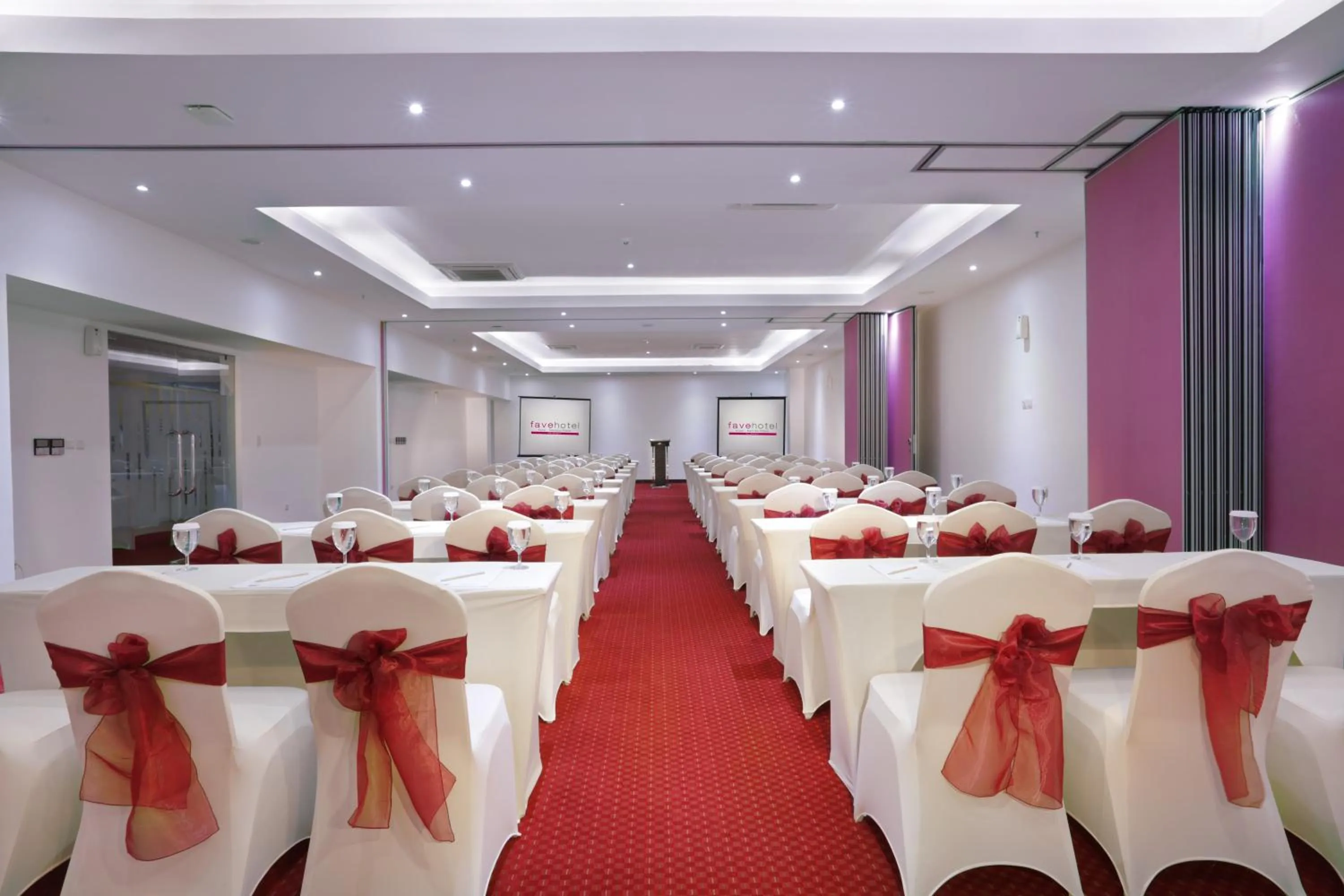 Meeting/conference room in favehotel Kuta Kartika Plaza