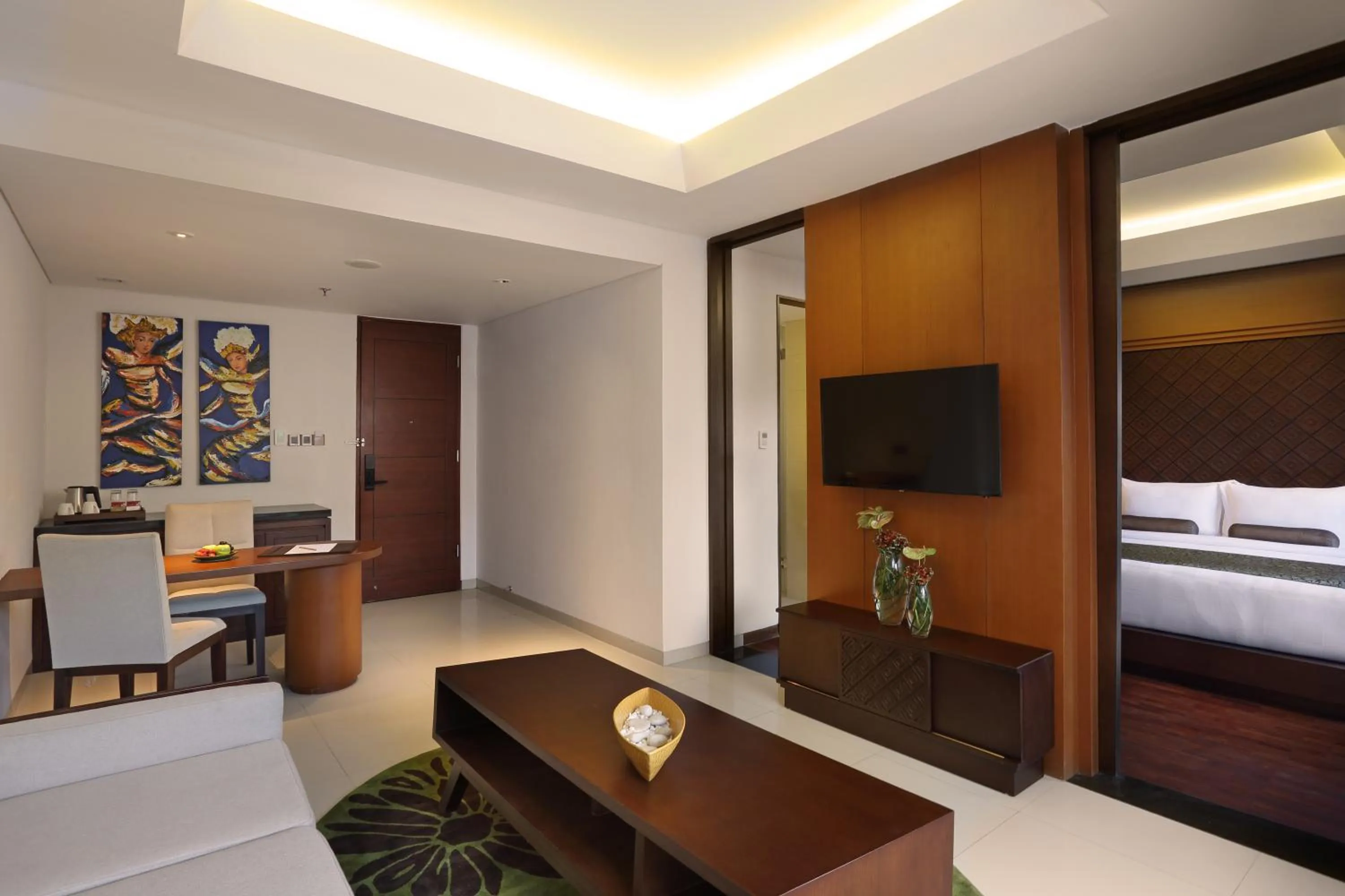 Bed in Golden Tulip Jineng Resort Bali