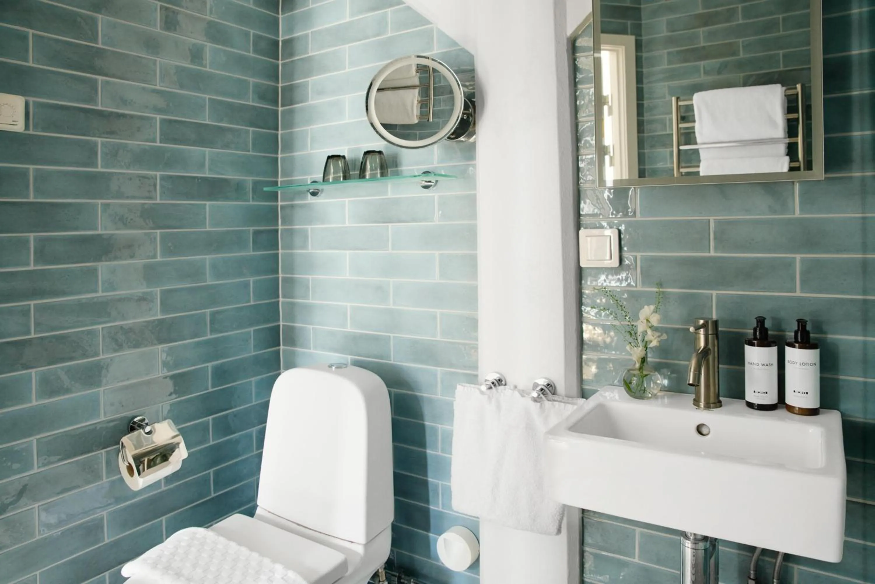 Superior Twin Room in NOFO Hotel, WorldHotels Crafted