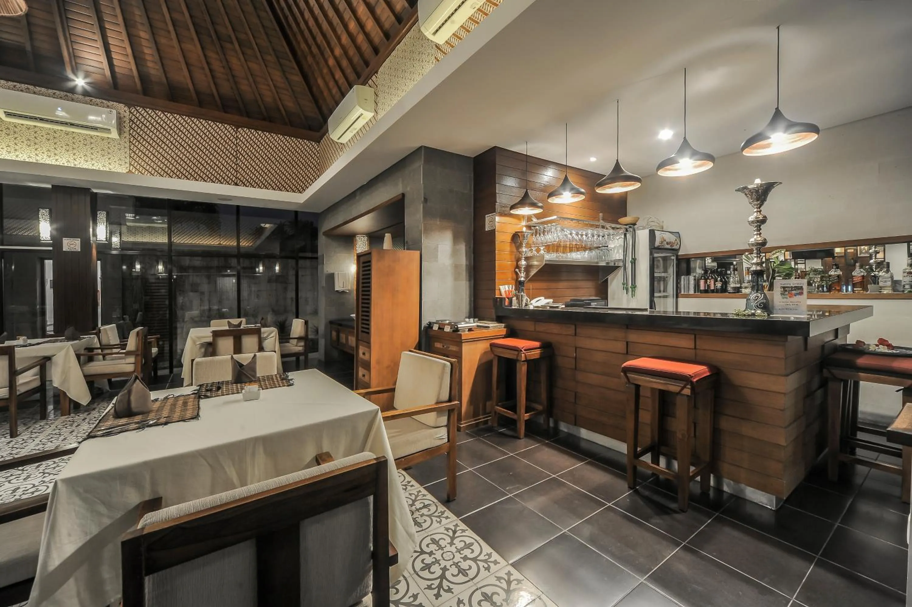 Restaurant/places to eat in Gaing Mas Jimbaran Villas by Gaing Mas Group