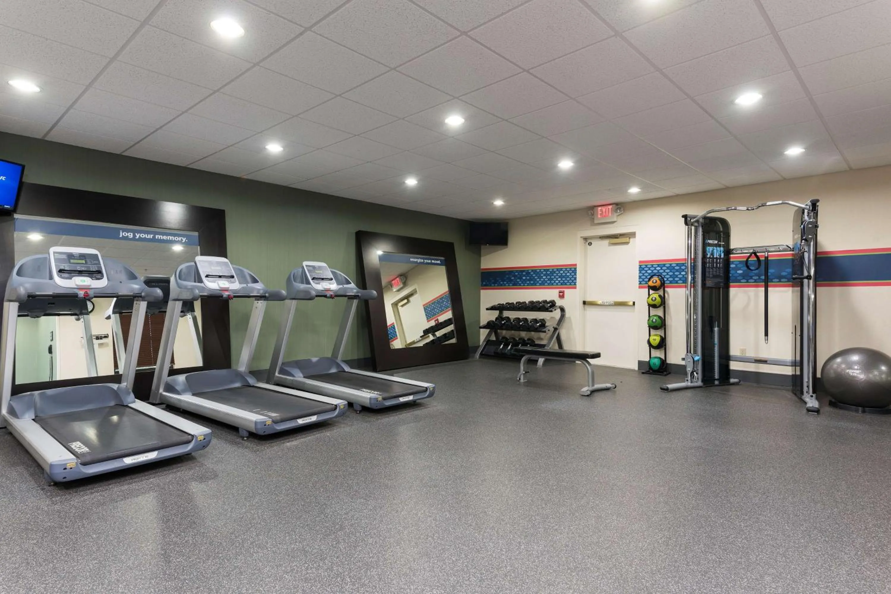 Fitness centre/facilities in Hampton Inn & Suites East Lansing