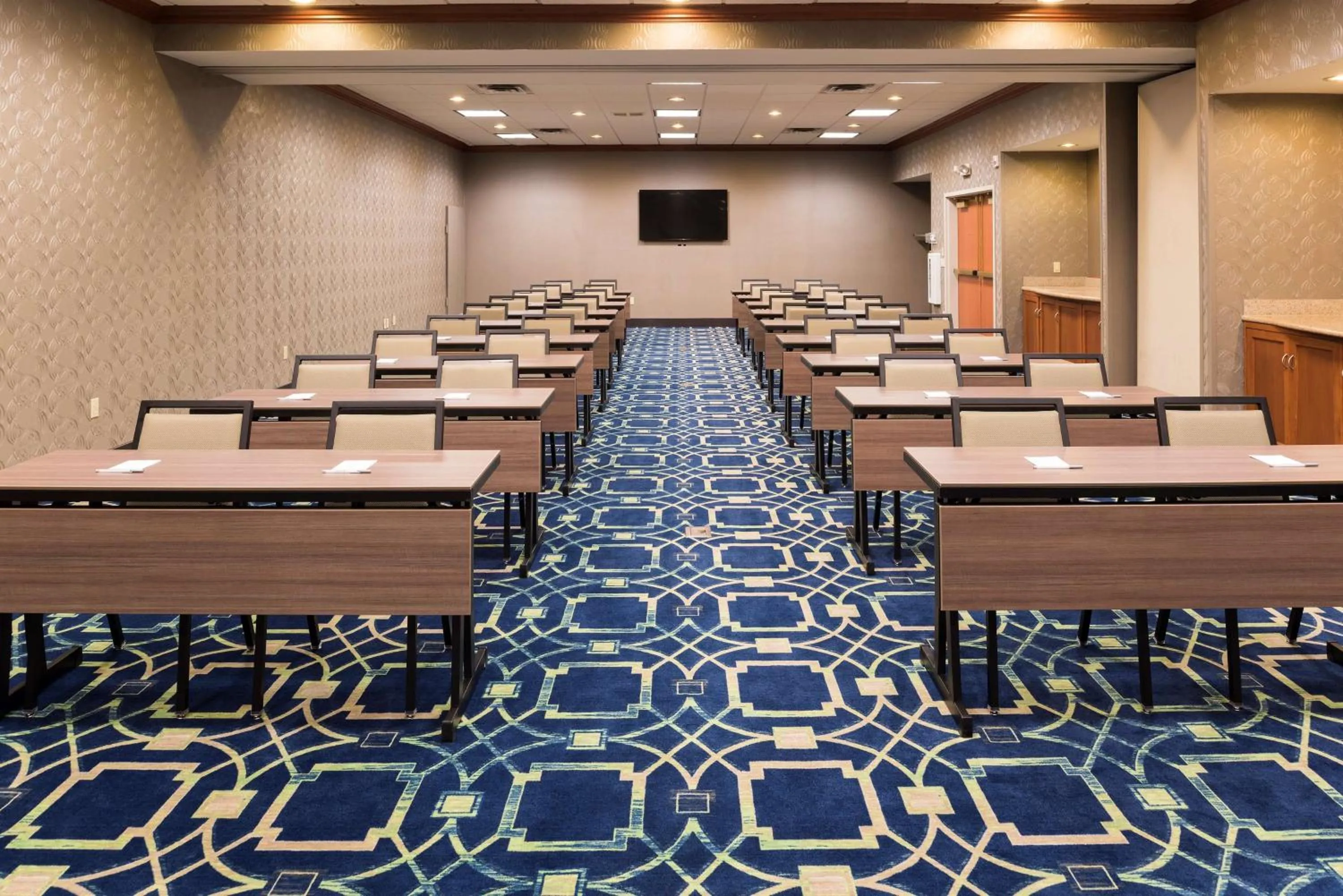 Meeting/conference room in Hampton Inn & Suites East Lansing