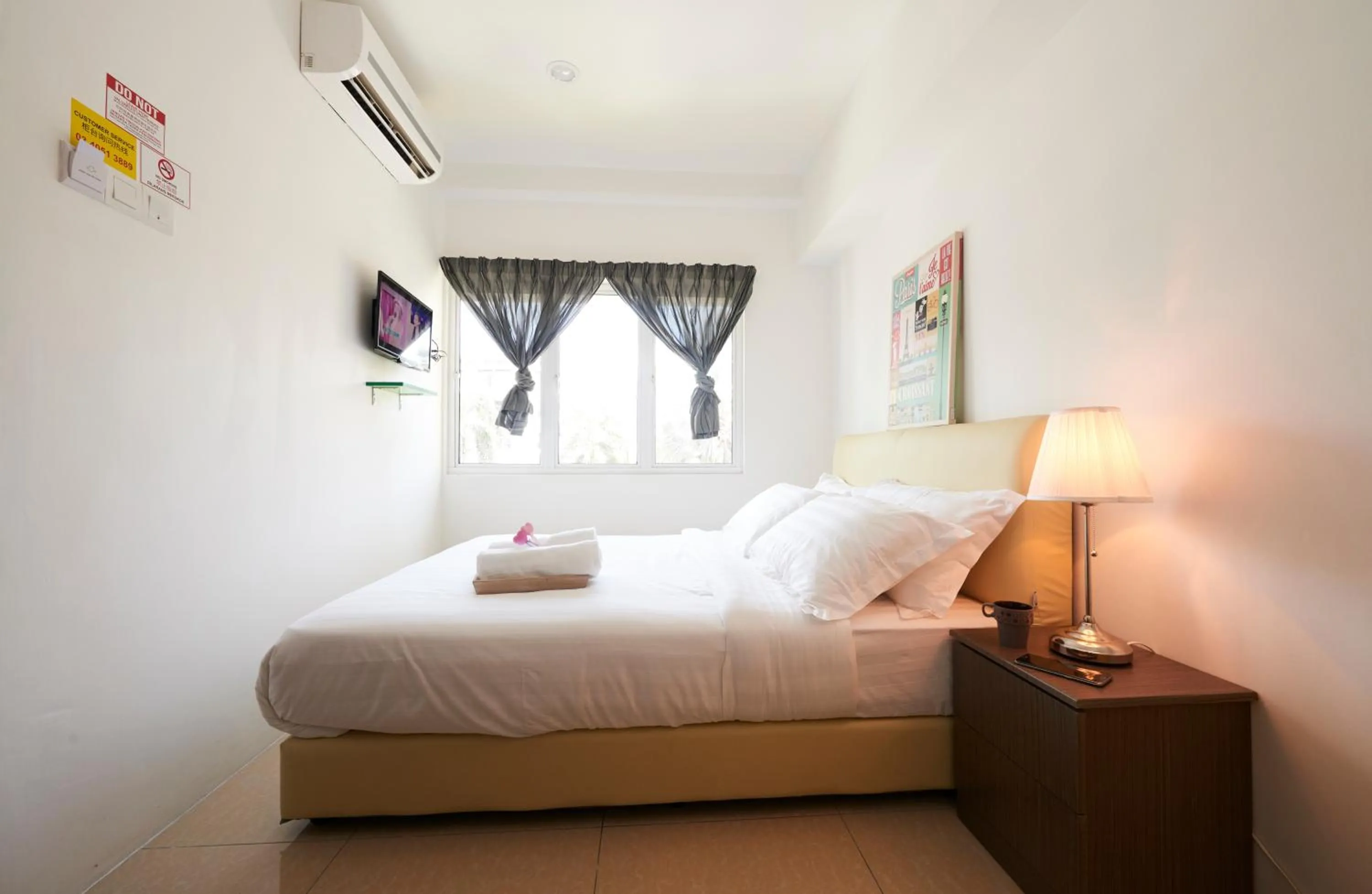 Bed in Ipoh Road Hotel