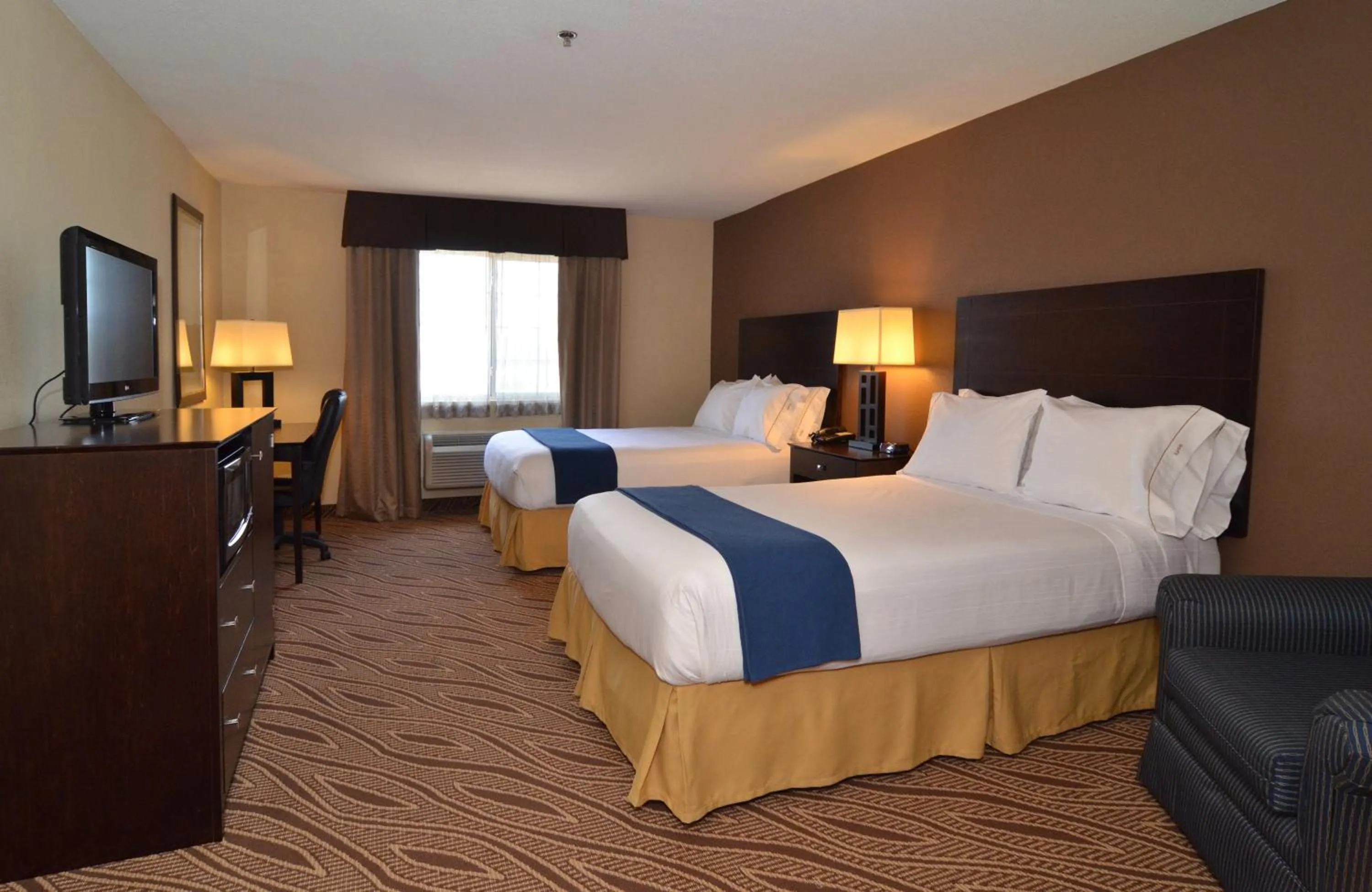 Double Room with Two Double Beds - Disability Access in Quality Inn & Suites San Antonio Airport - Stone Oak