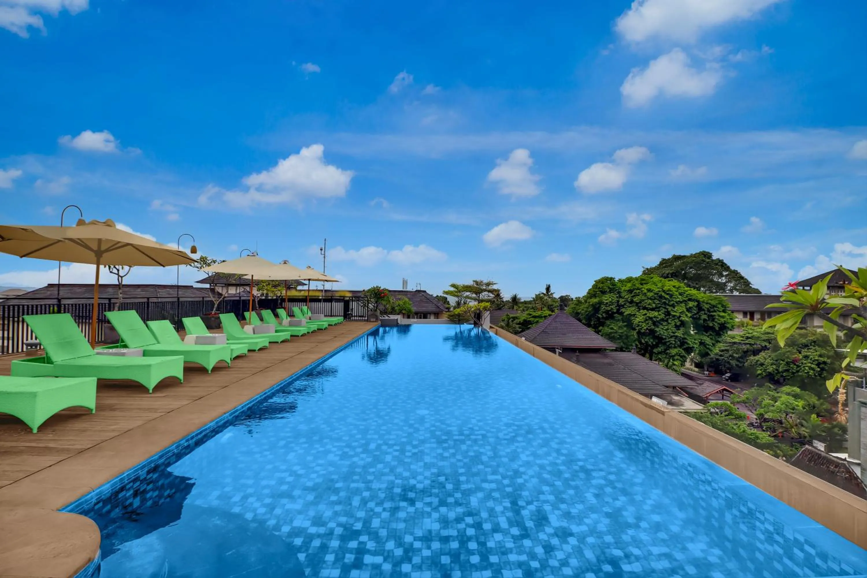 Swimming pool in Palette Legian Beach
