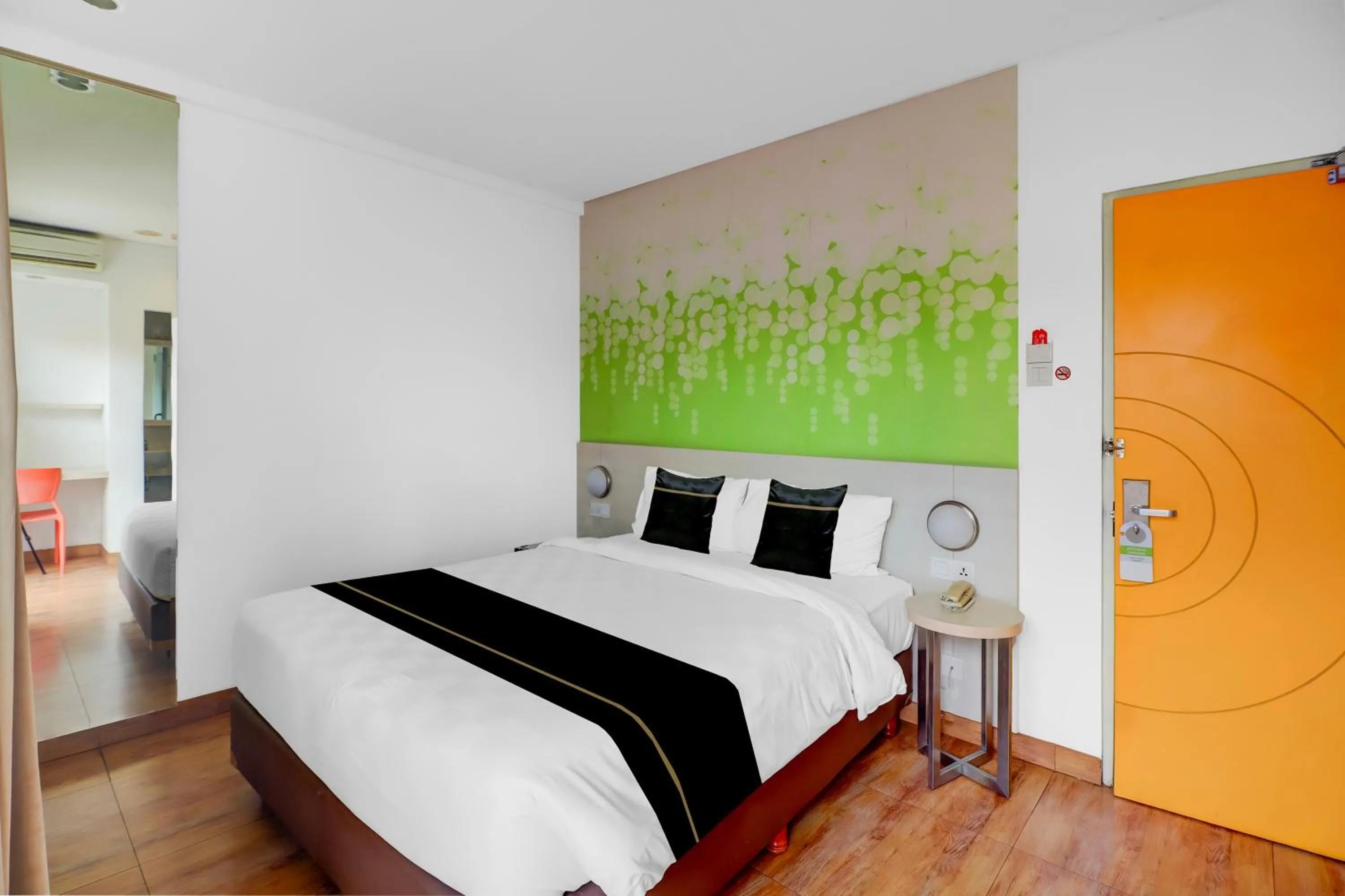 Bedroom, Bed in Palette Legian Beach