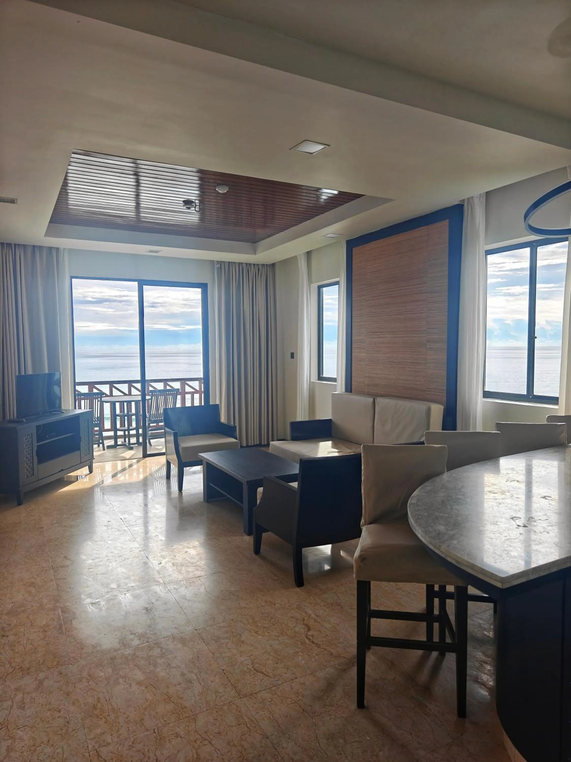 Sabah Beach Villas & Suites