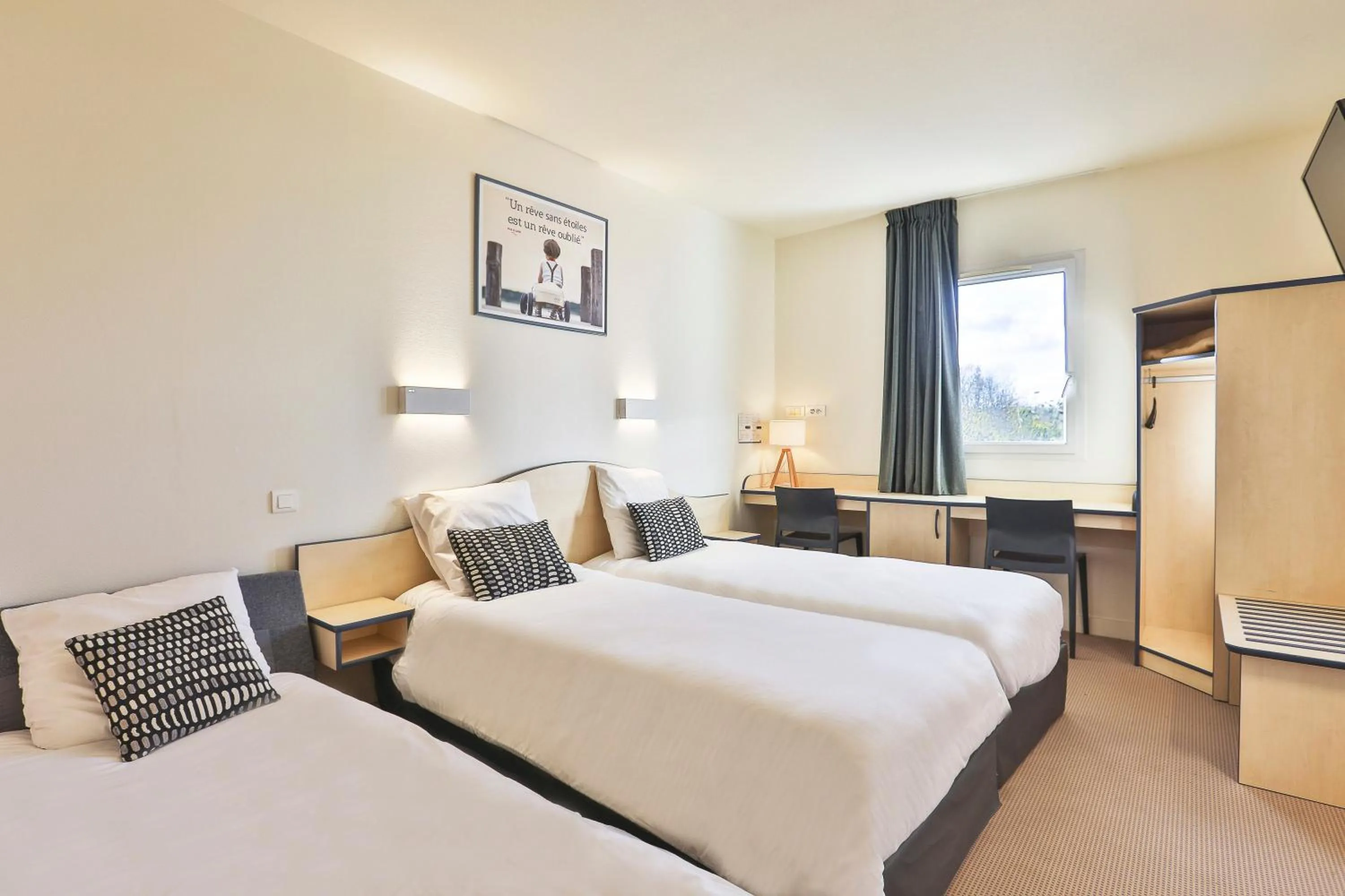 Bed in ACE Hôtel Vendée Saint Hermine