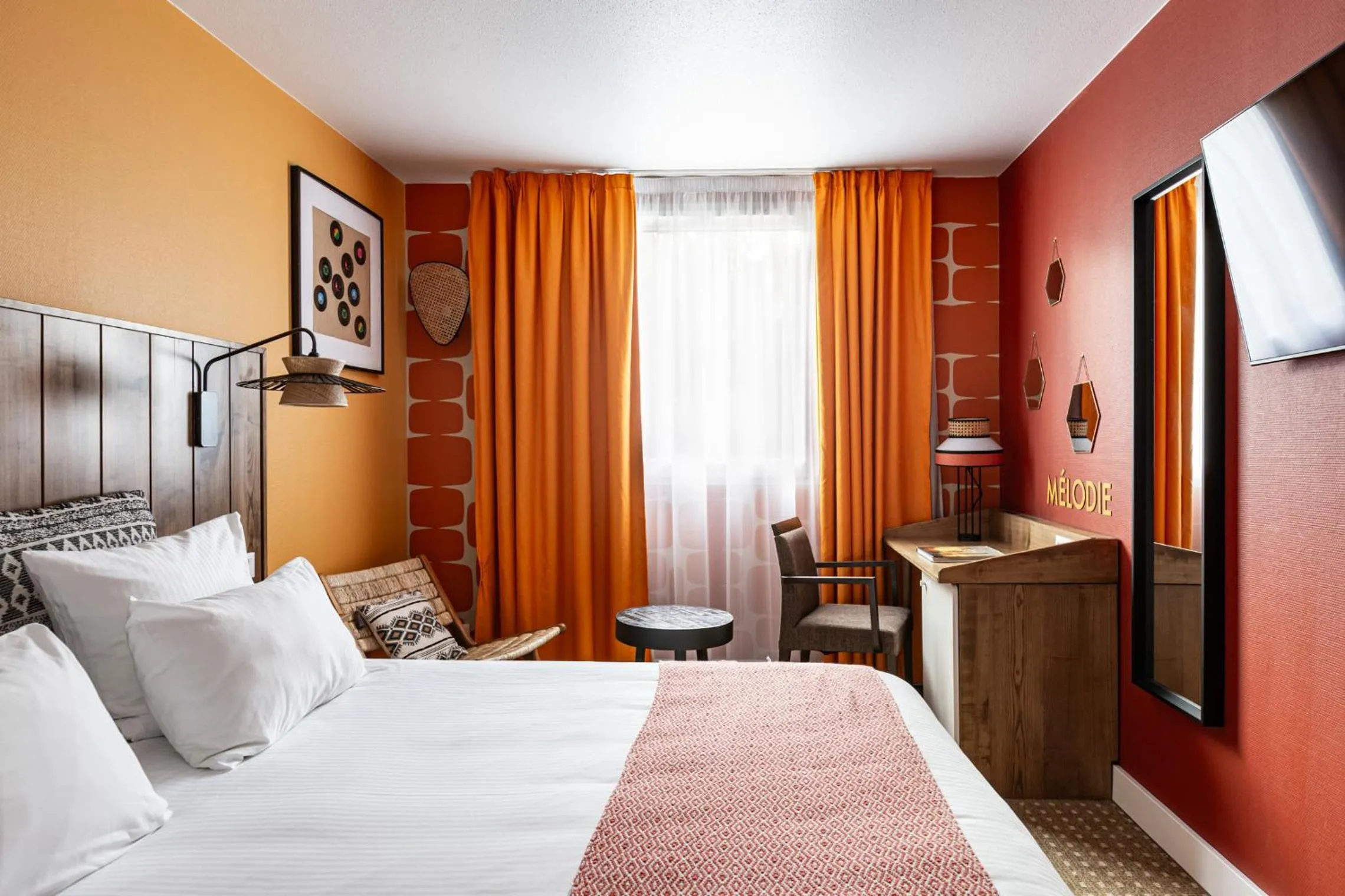 Bed in Aiden by Best Western Paris Roissy CDG