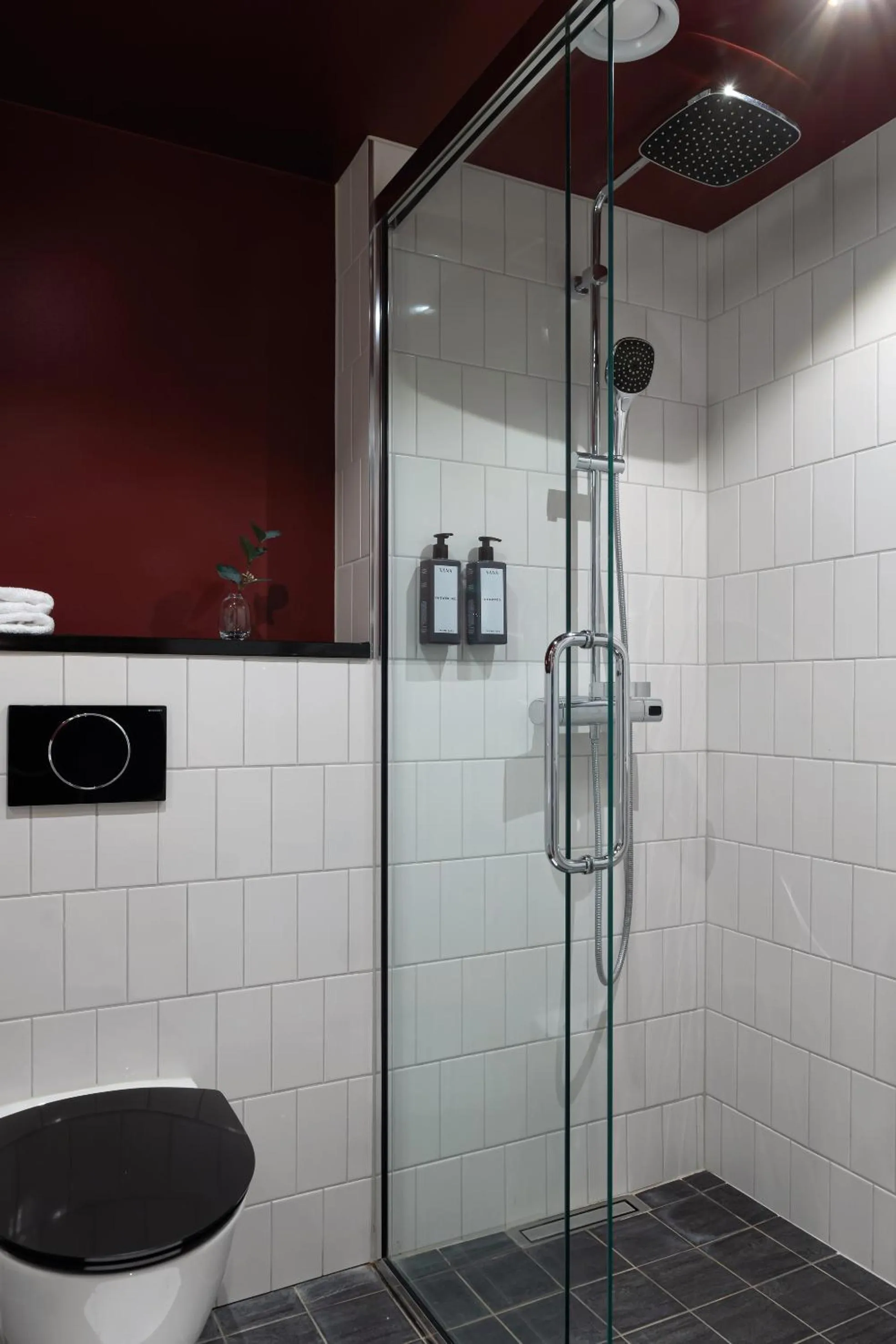 Shower in Elite Hotel Brage - Hotel & Spa