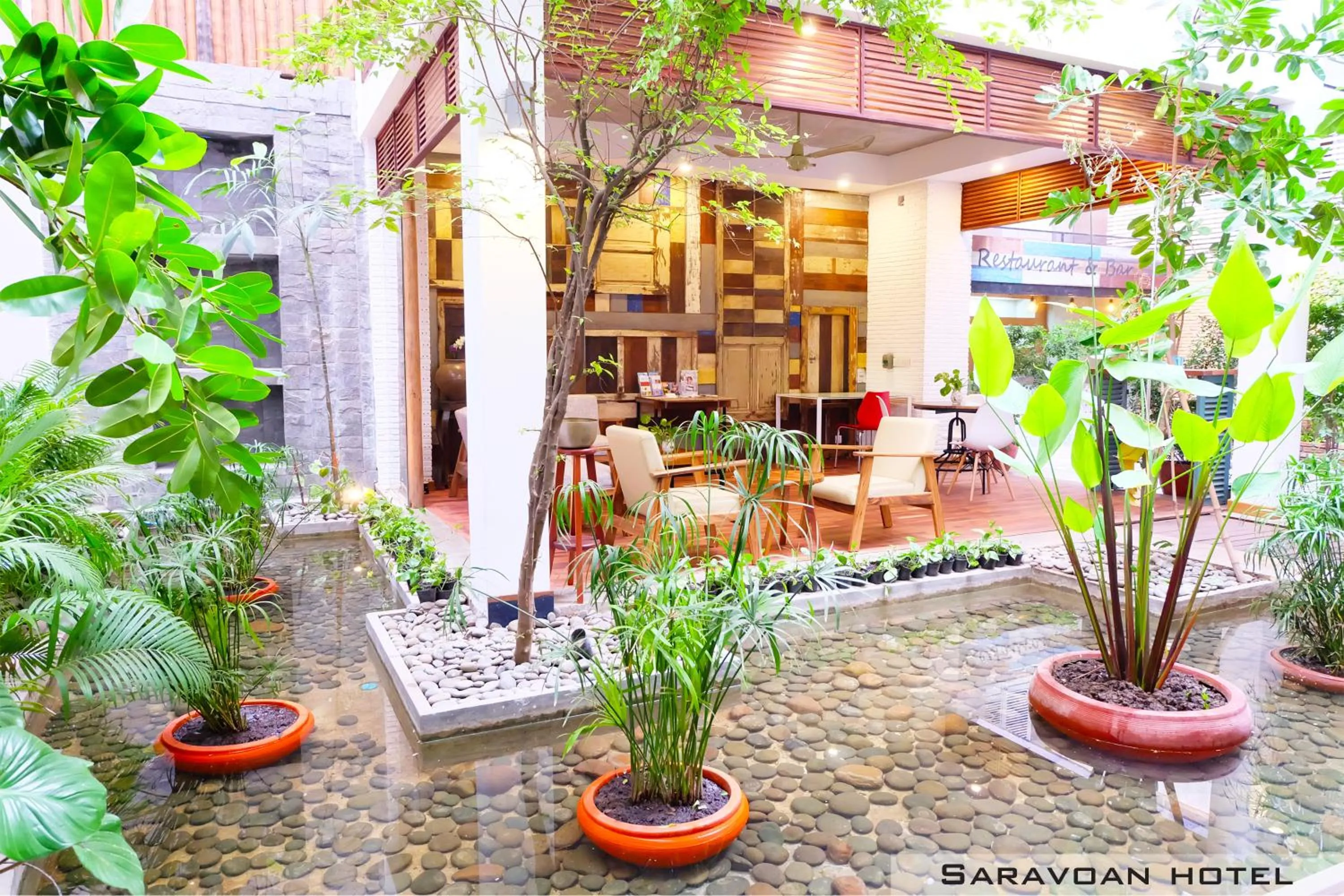 Garden in Saravoan Royal Palace