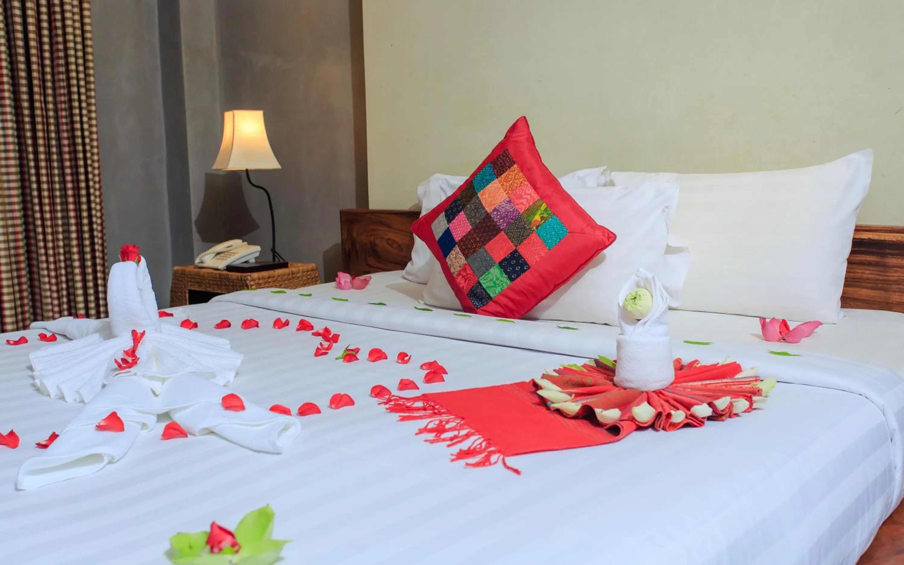 Bedroom, Bed in Saravoan Royal Palace