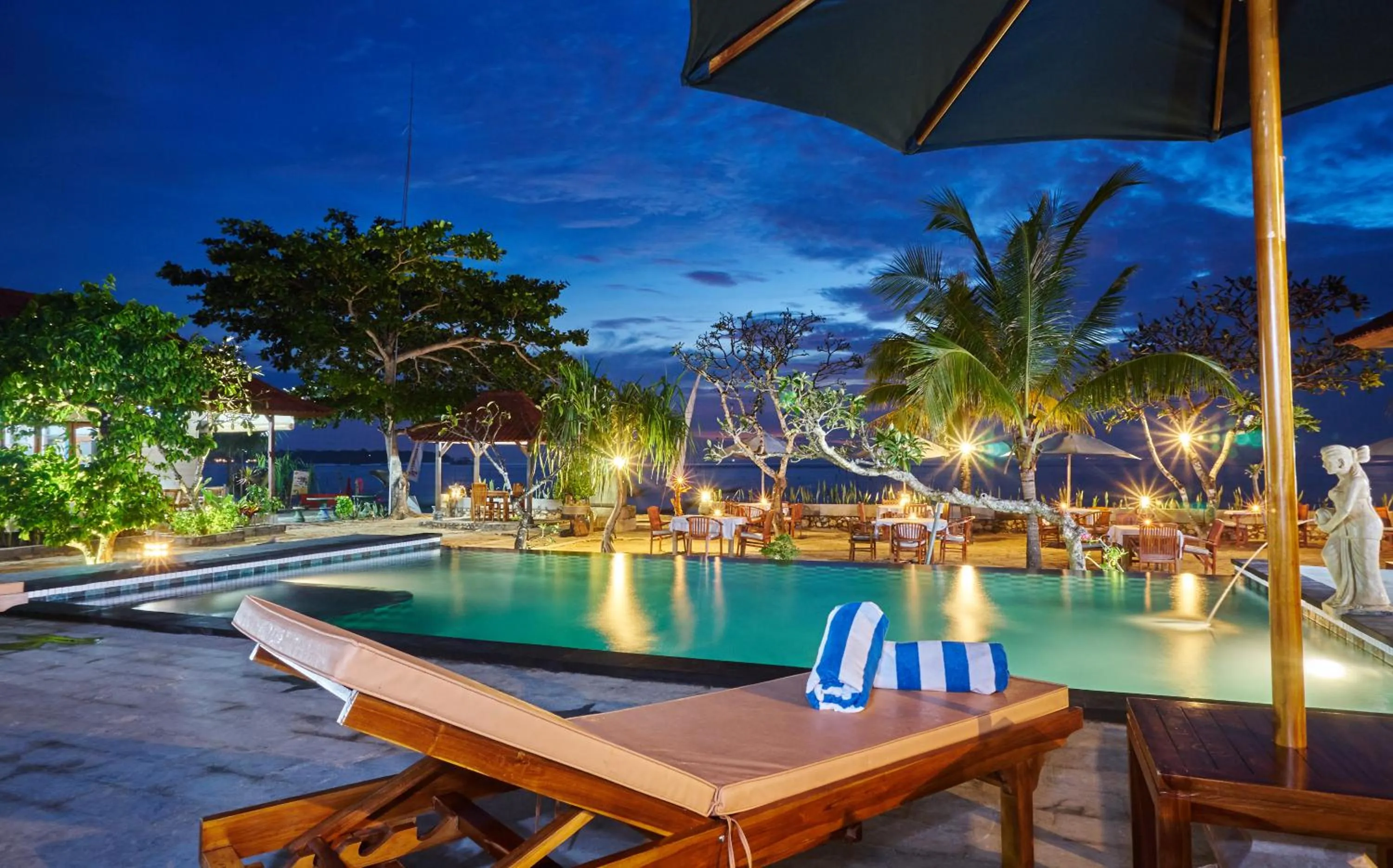 Swimming pool in Scoobydoo Bungalow