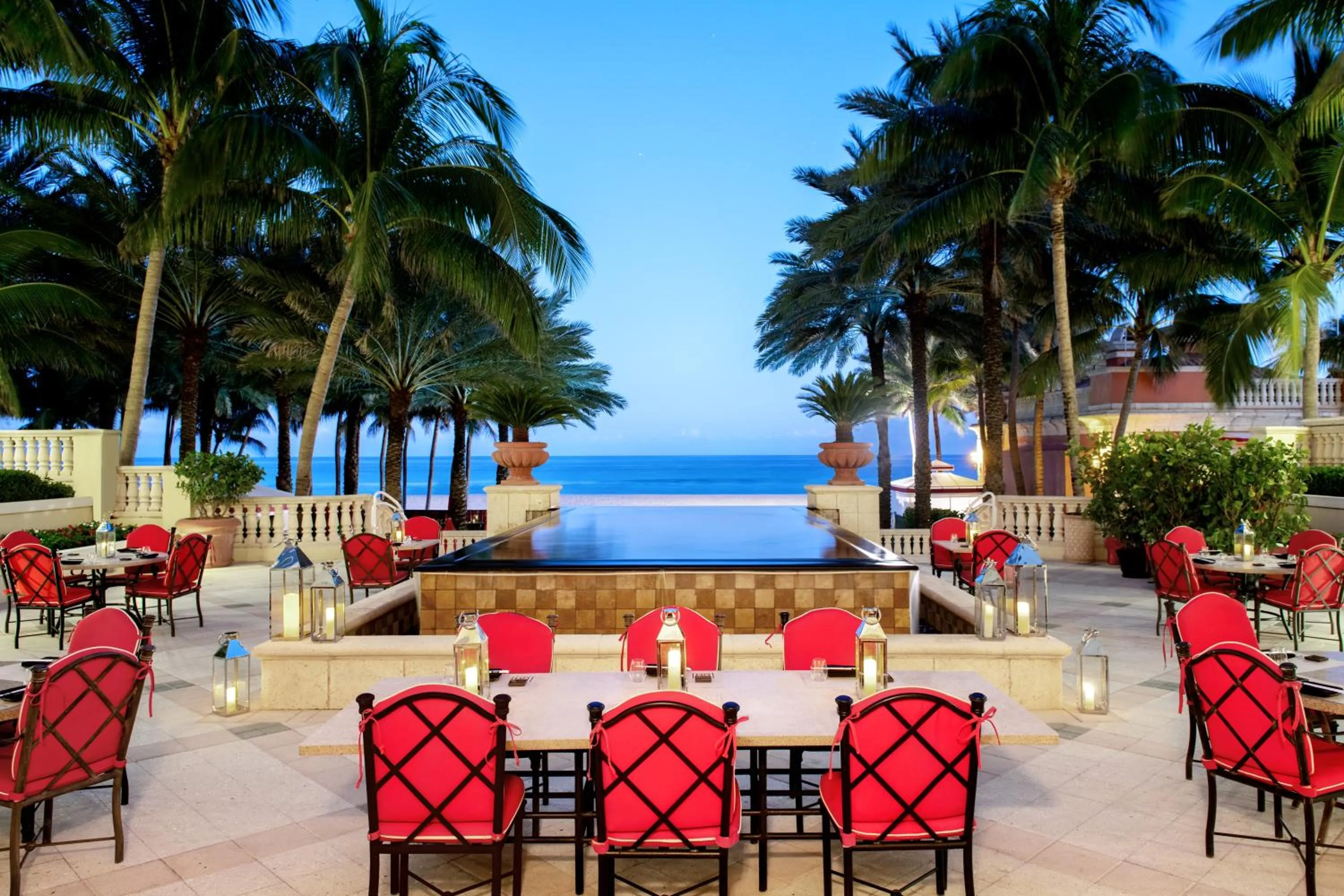 Restaurant/places to eat in Acqualina Resort and Residences