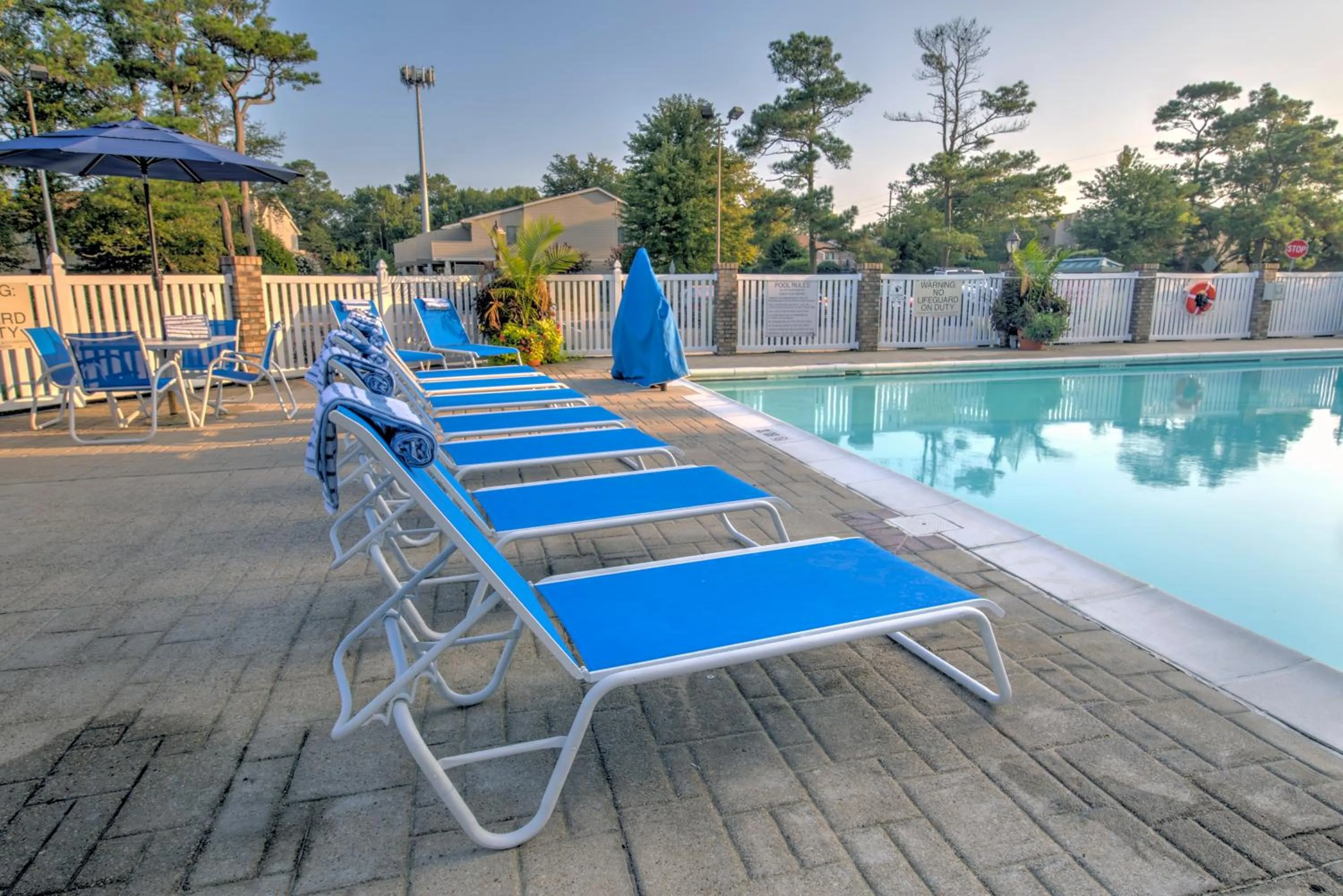 Swimming pool in Hotel Bethany Beach