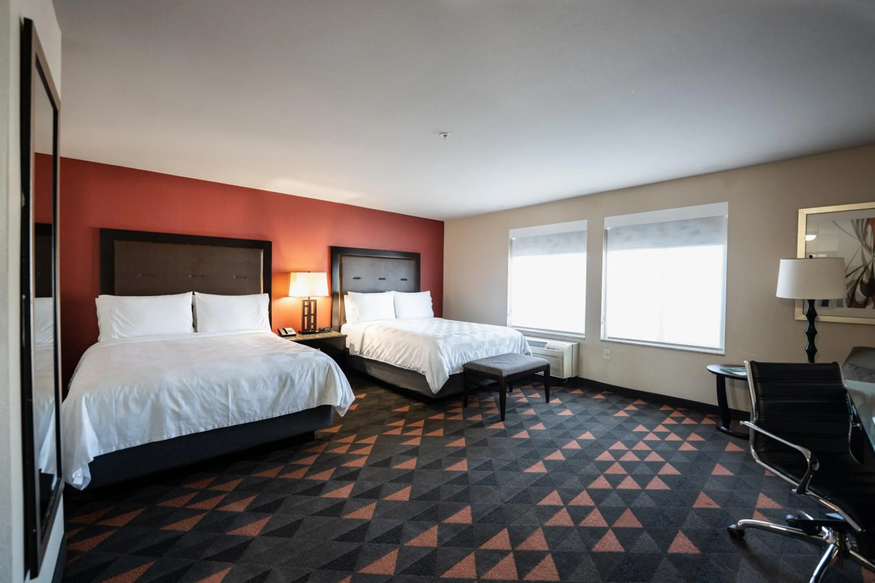 Photo of the whole room, Bed in Holiday Inn Oceanside Marina Camp Pendleton by IHG