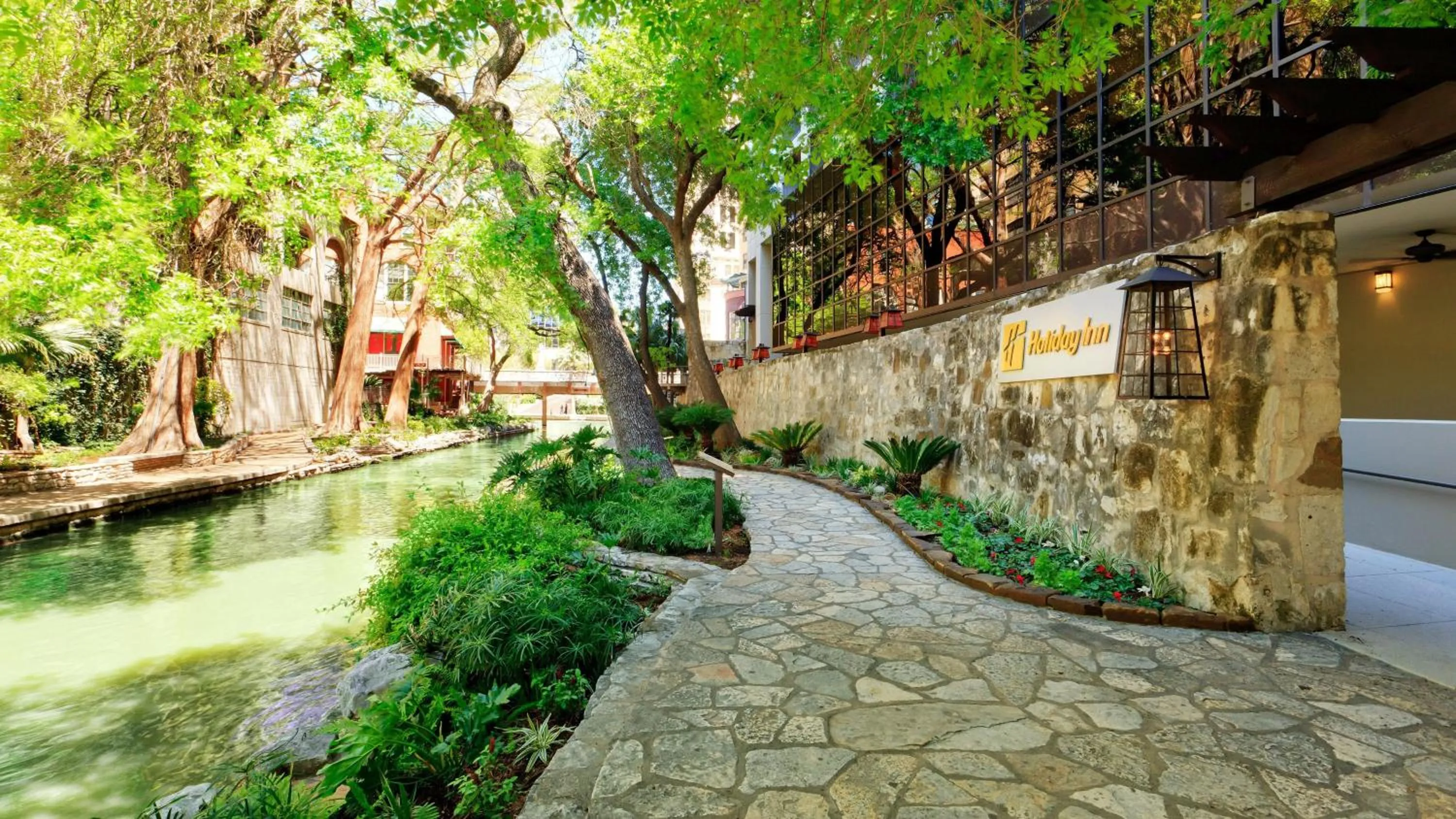 Property building in Holiday Inn San Antonio-Riverwalk by IHG