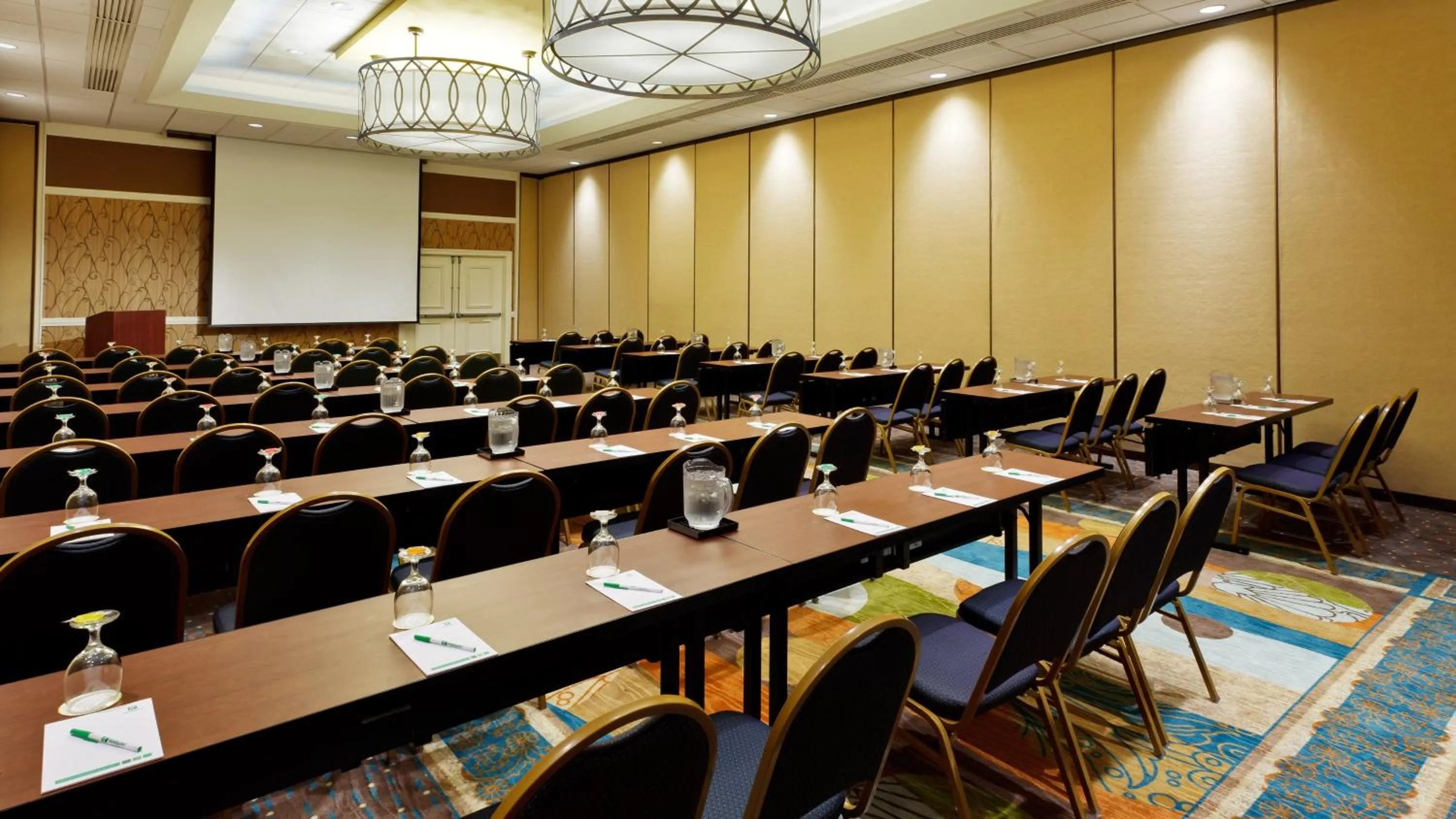 Meeting/conference room in Holiday Inn San Antonio-Riverwalk by IHG