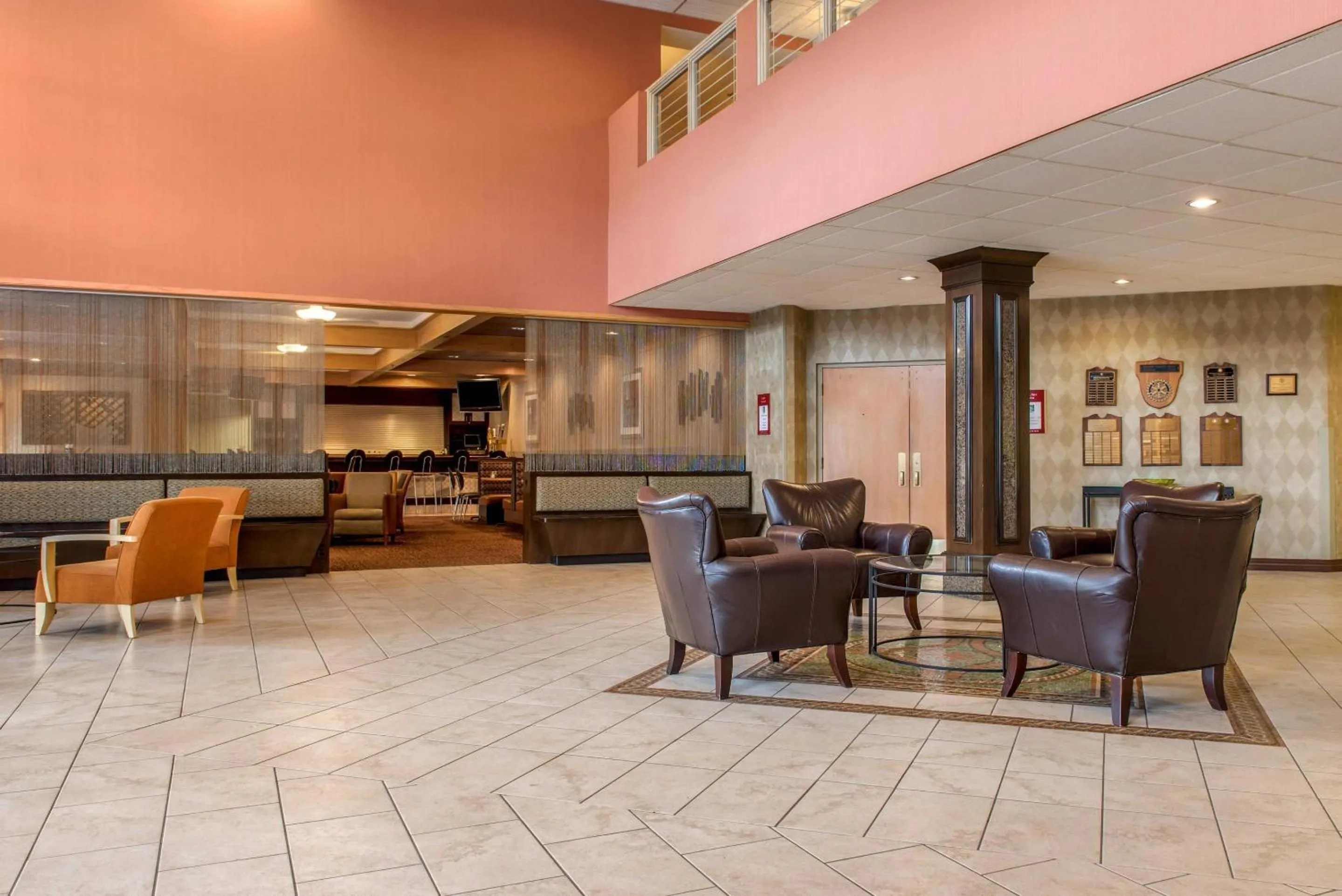 Lobby or reception in Quality Hotel Conference Center Cincinnati Blue Ash