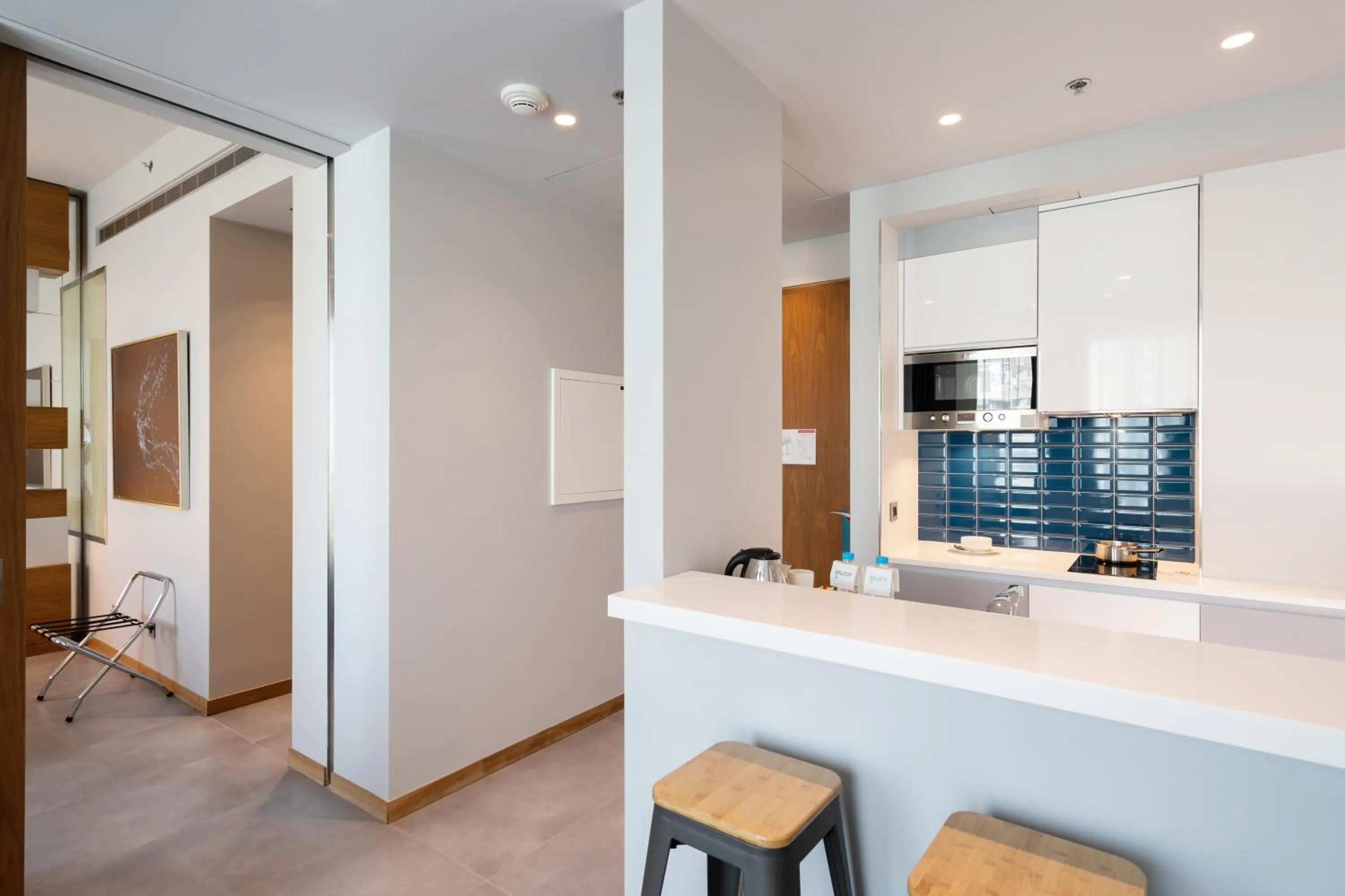 Kitchen or kitchenette in The Key Beirut