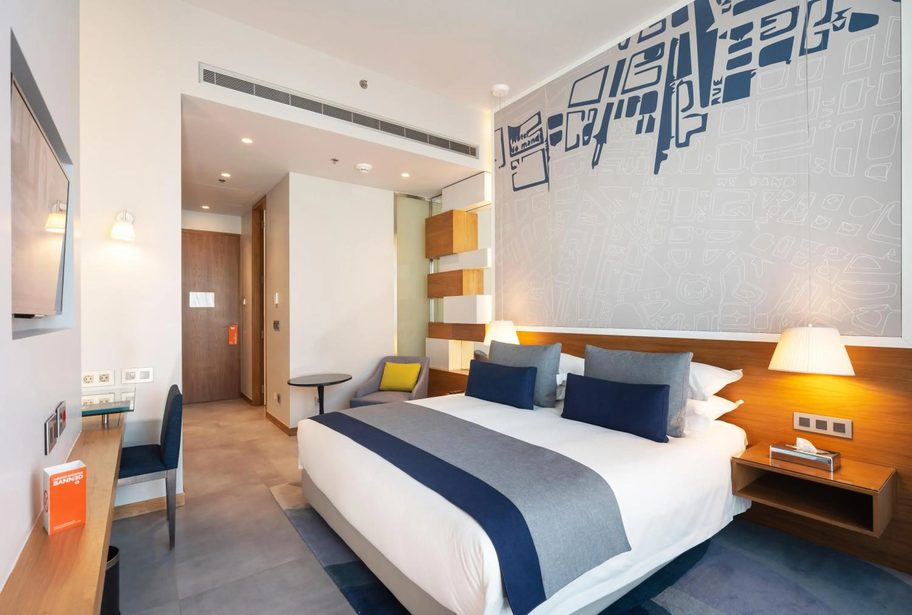 Bedroom, Bed in The Key Beirut