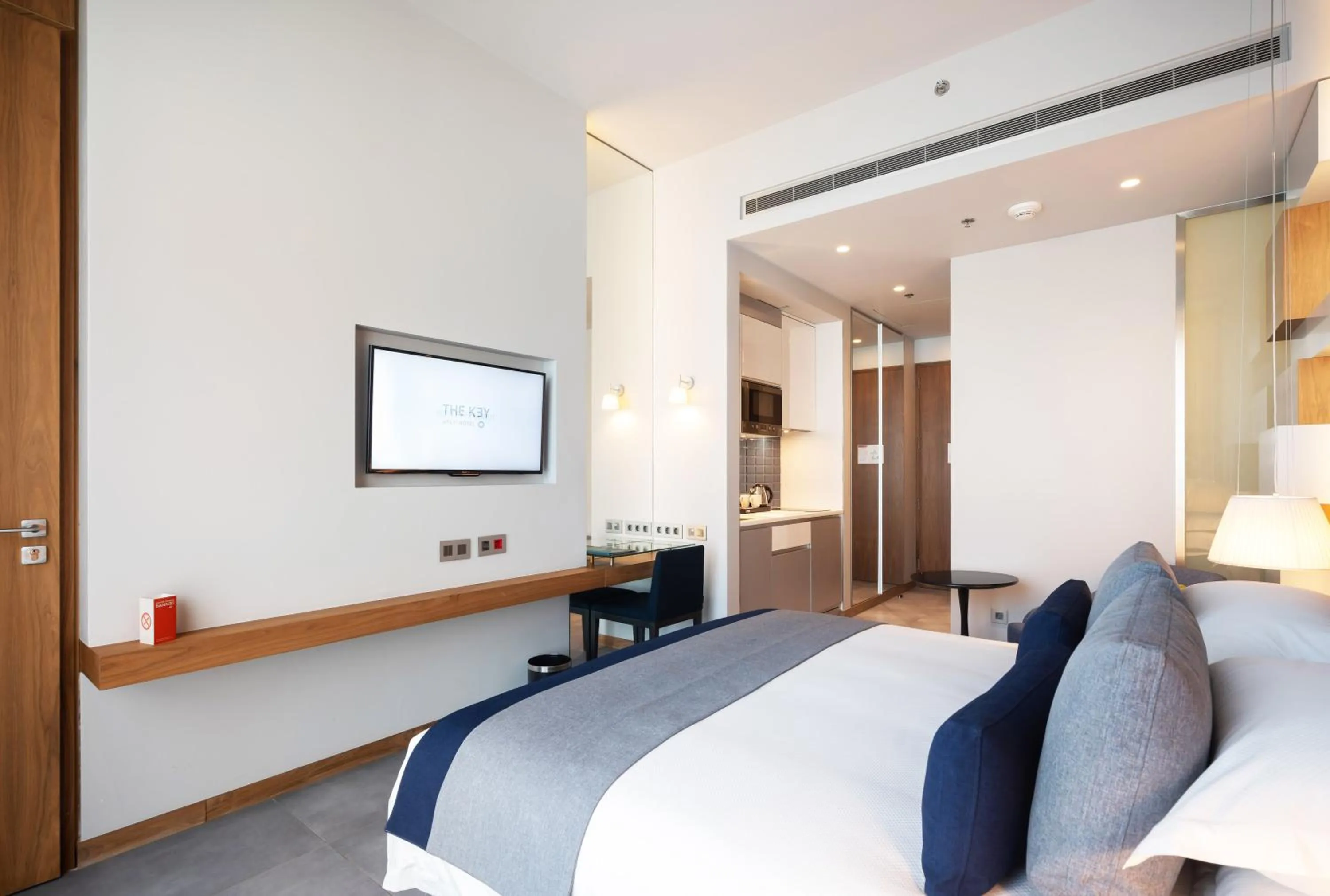 Bed in The Key Beirut