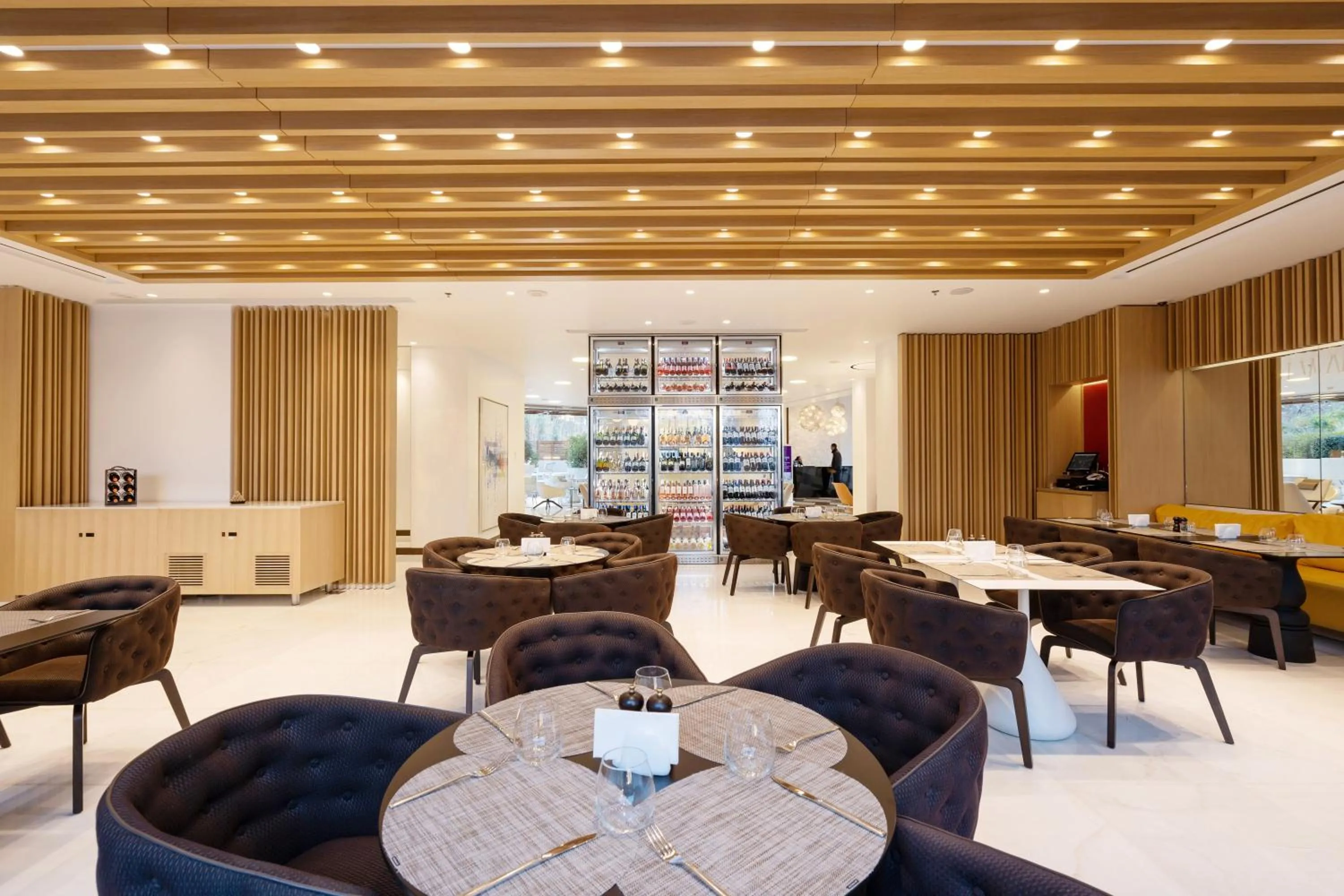 Restaurant/places to eat in The Key Beirut