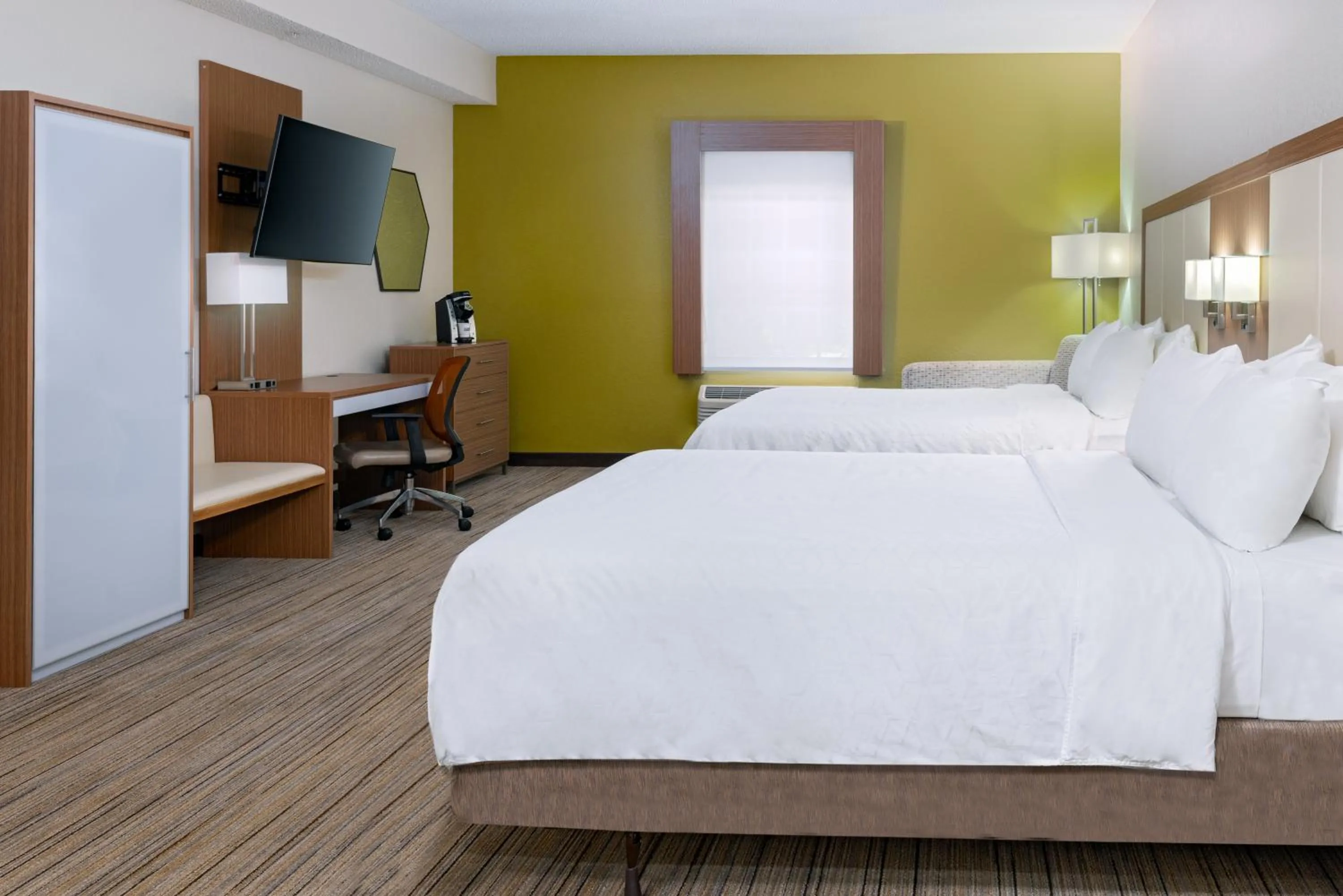 Bedroom, Bed in Holiday Inn Express Hotel & Suites Bonita Springs/Naples by IHG