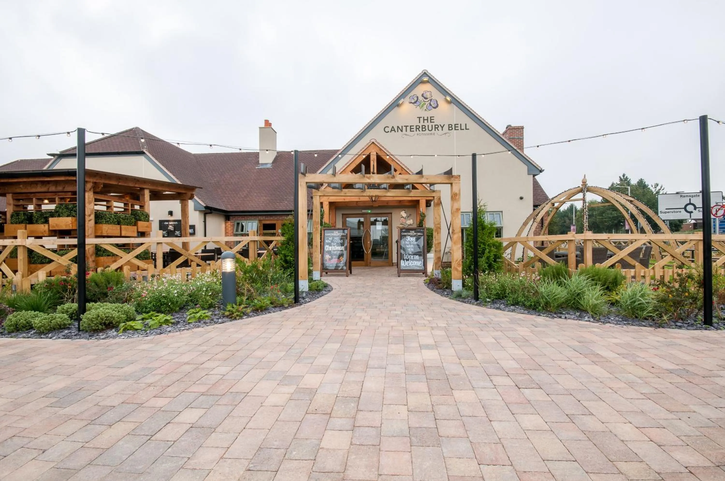 Facade/entrance in Canterbury Bell, Margate by Marston's Inns
